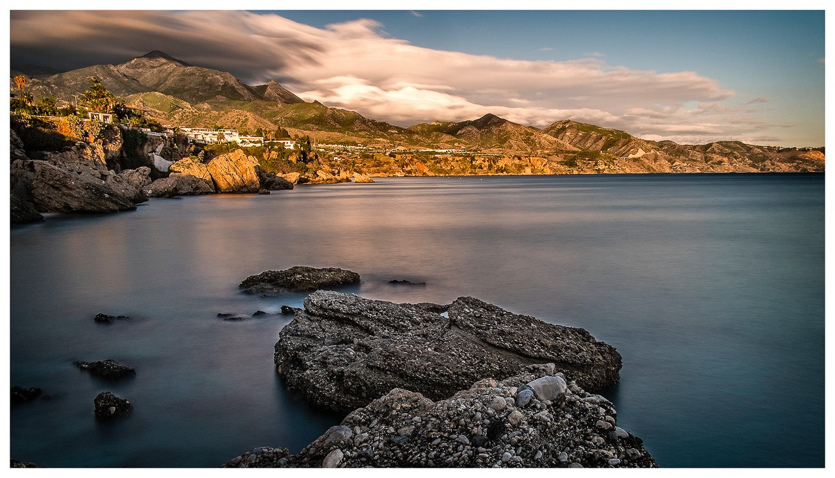 Fujifilm X-Pro1 + Fujifilm XF 18mm F2 R sample photo. Nerja at sunset photography