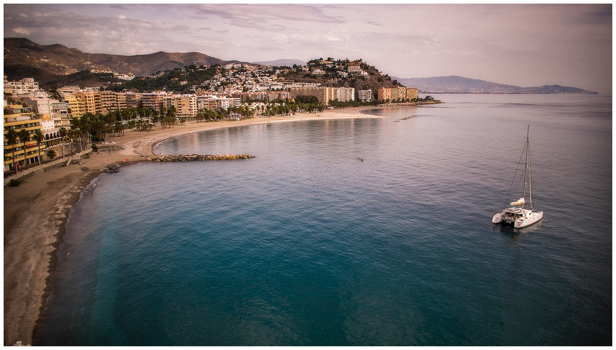 Fujifilm X-Pro1 + Fujifilm XF 18mm F2 R sample photo. Almunecar, spain photography