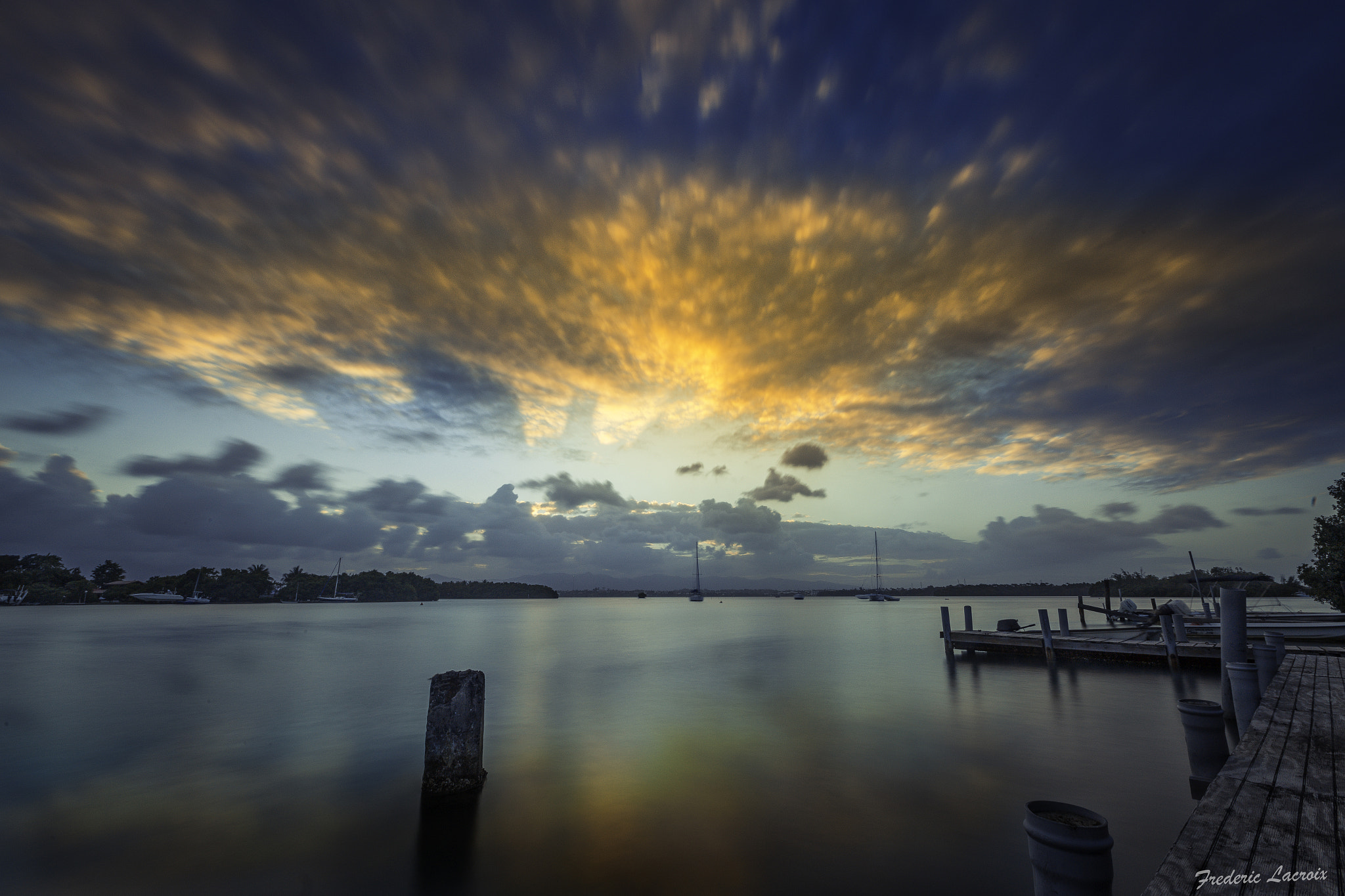 Canon EF 16-35mm F2.8L II USM sample photo. Guadeloupe sunset photography