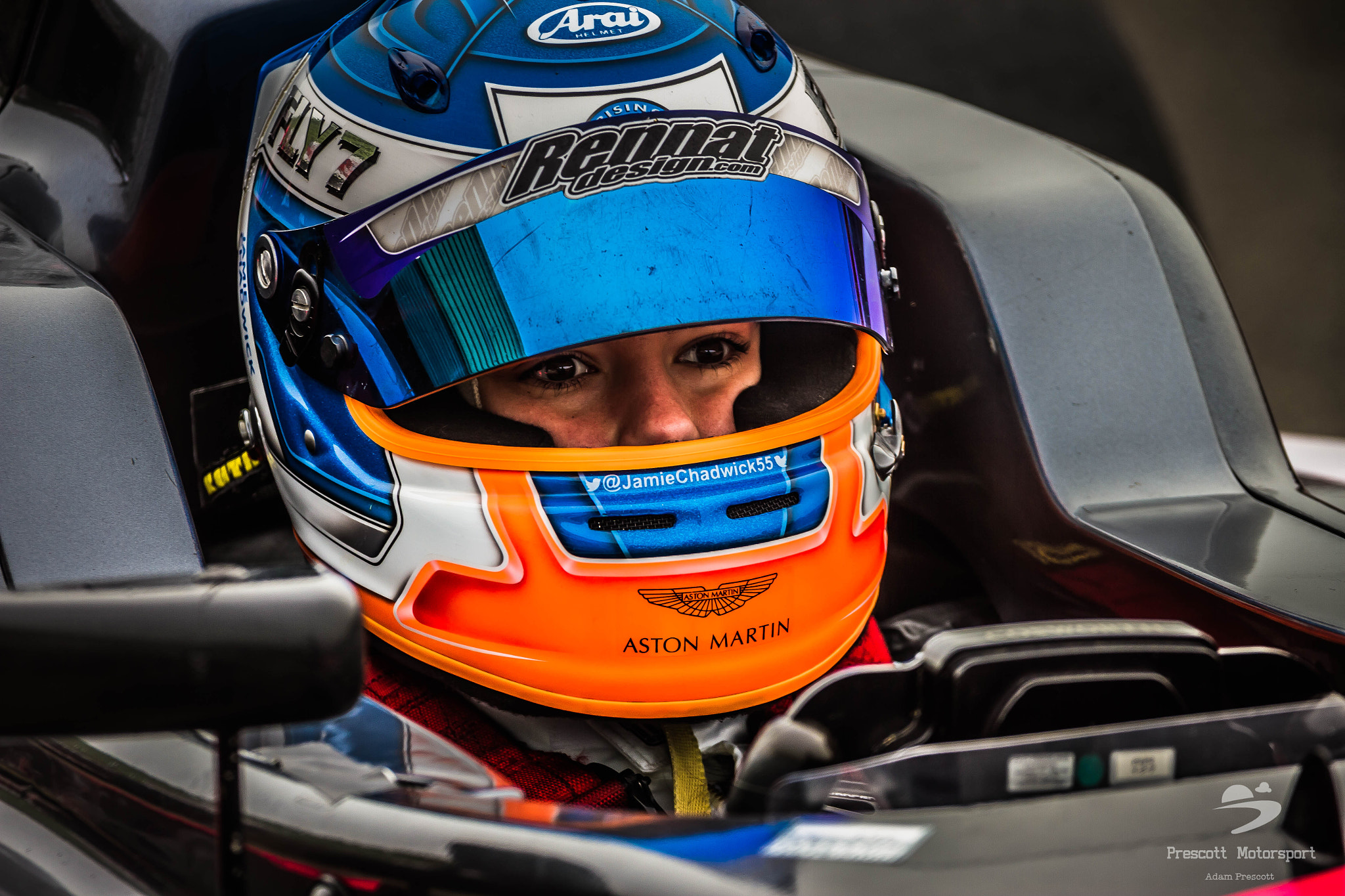 Canon EOS 7D + Canon EF 70-200mm F4L USM sample photo. Girl racer photography
