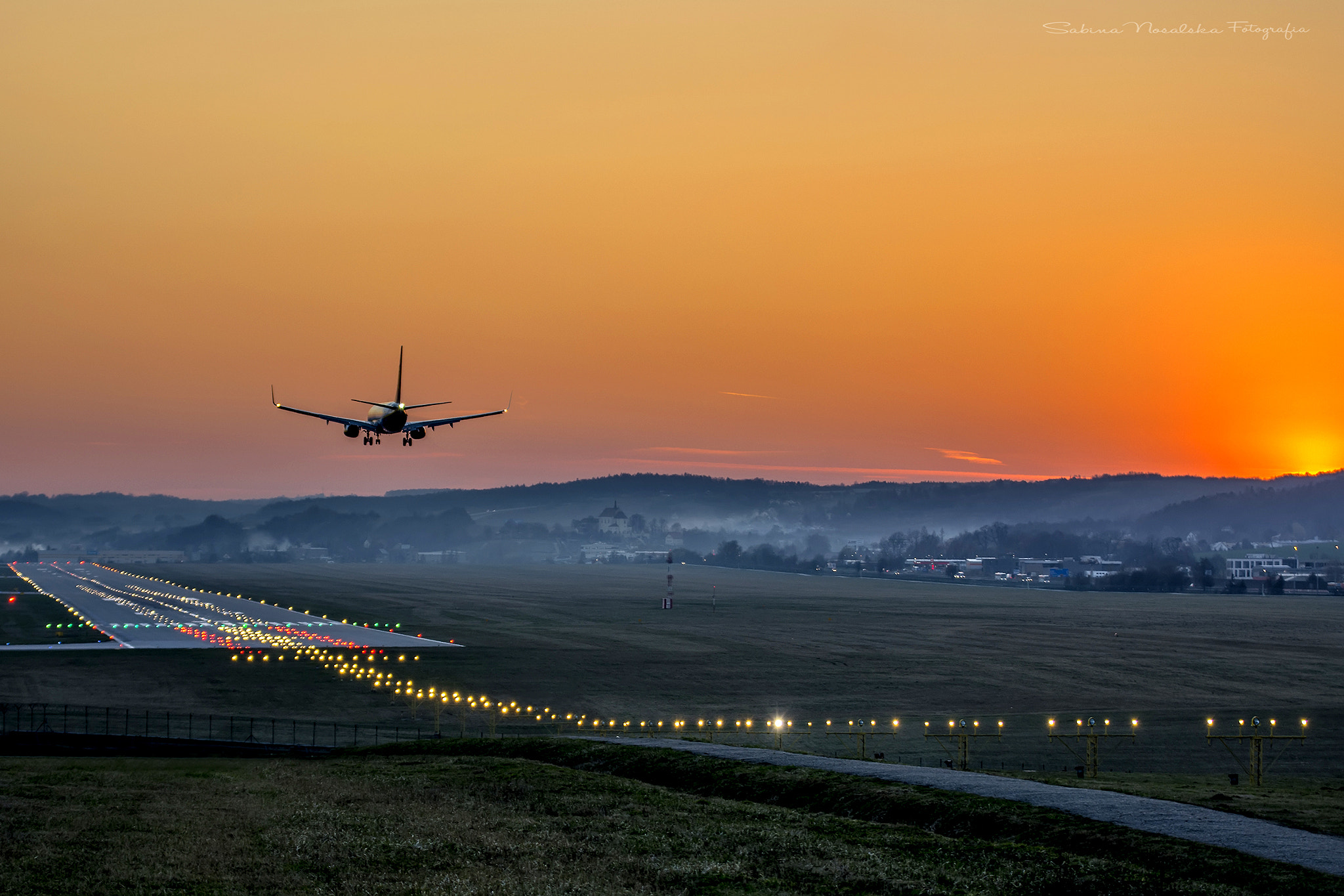 Nikon D7100 sample photo. In air photography