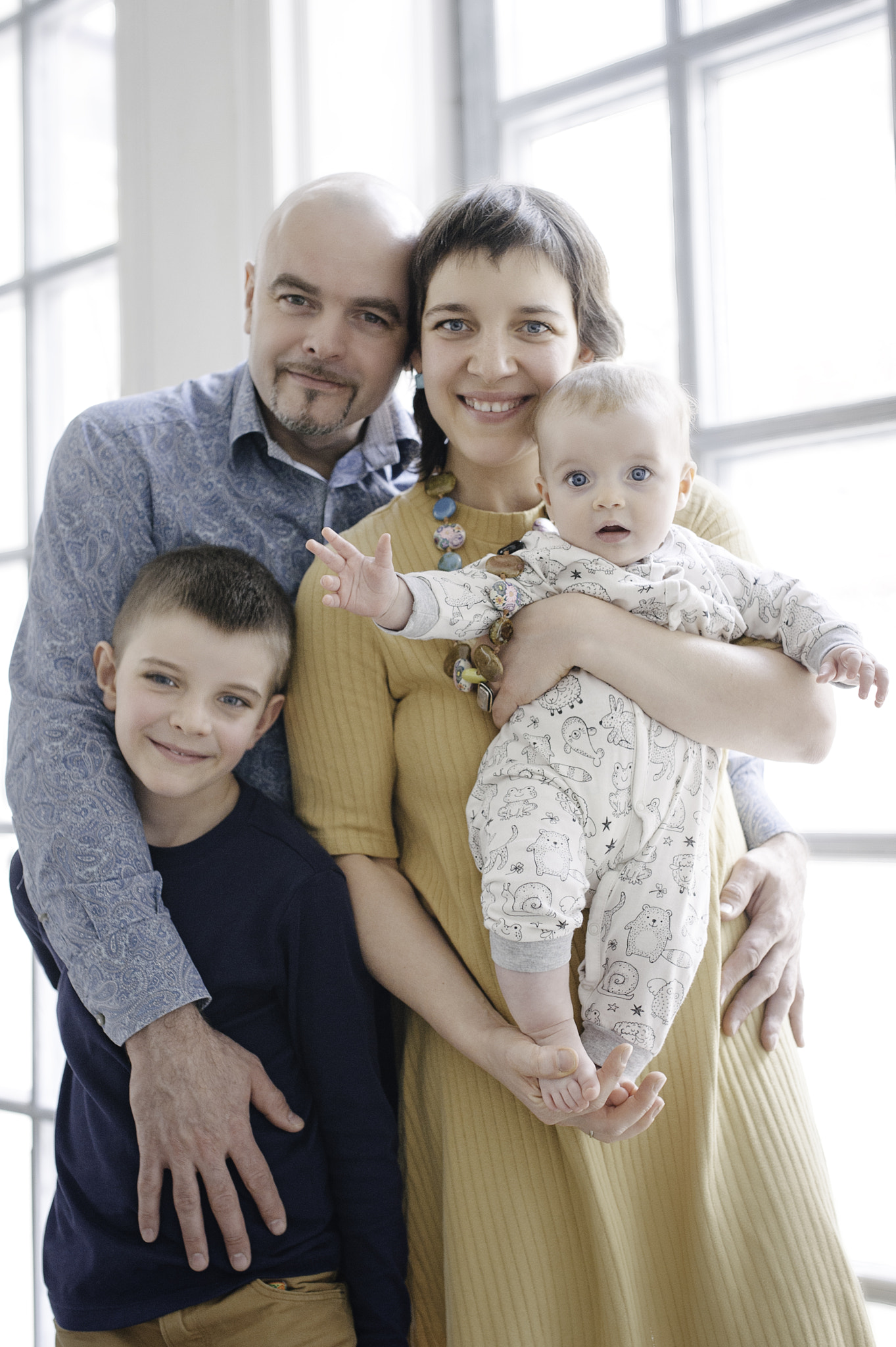 Nikon D700 + Sigma 35mm F1.4 DG HSM Art sample photo. Family photography