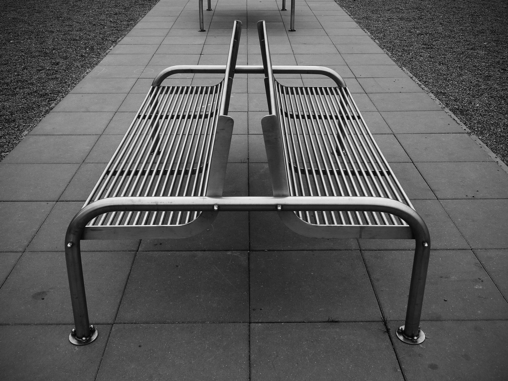 Nikon Coolpix P7800 sample photo. The bench photography