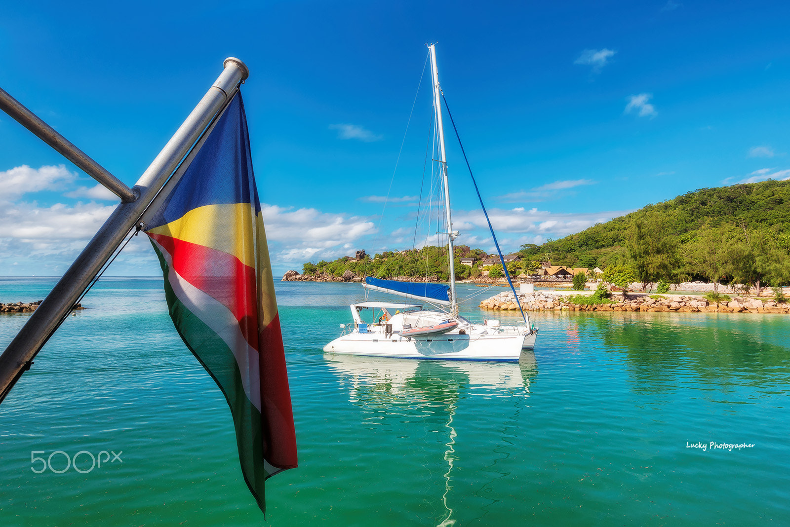 Nikon AF-S Nikkor 16-35mm F4G ED VR sample photo. Seychelles photography