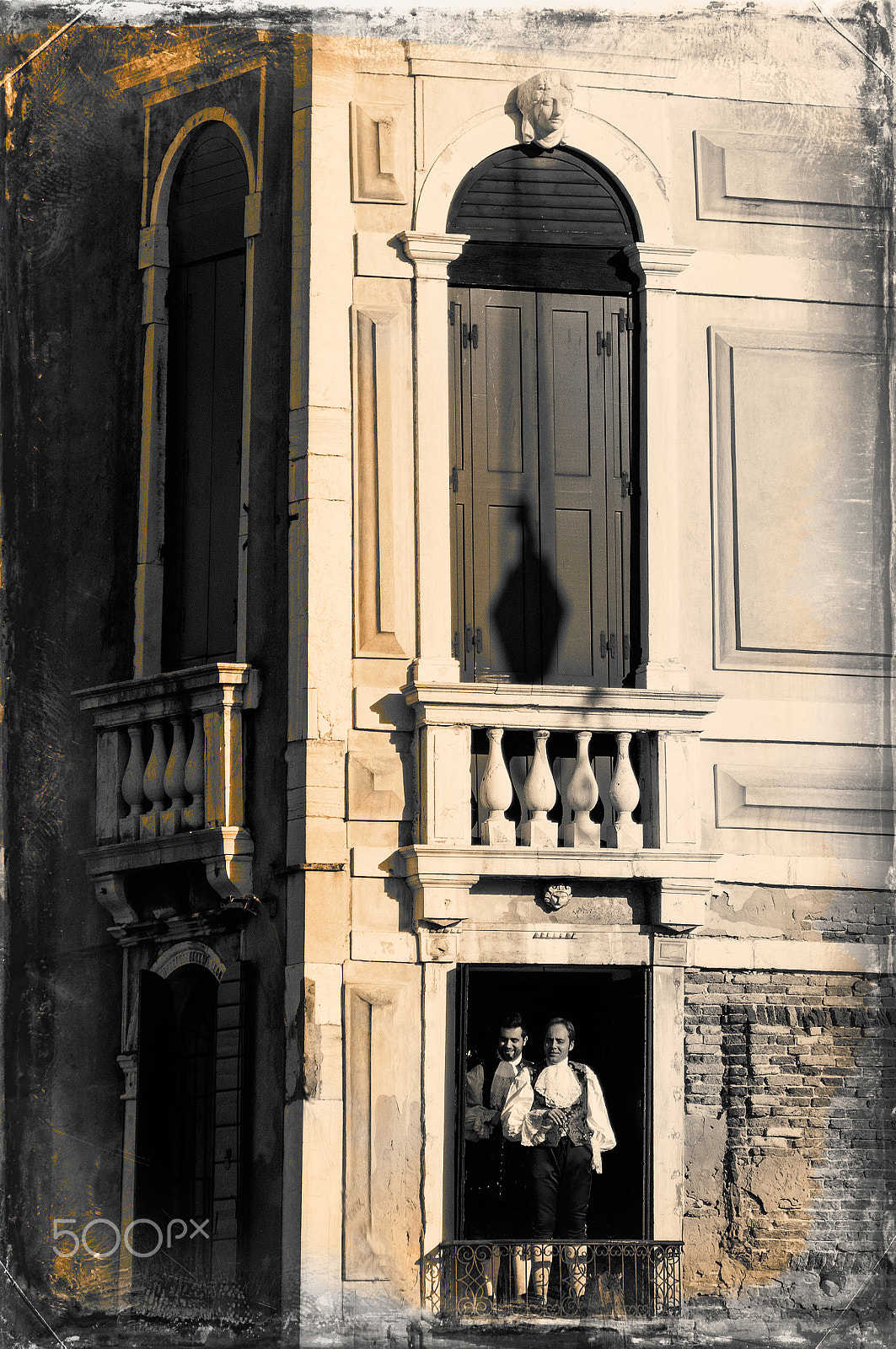 Minolta/Sony AF 24-105mm F3.5-4.5 (D) sample photo. Venice: a passage in time photography