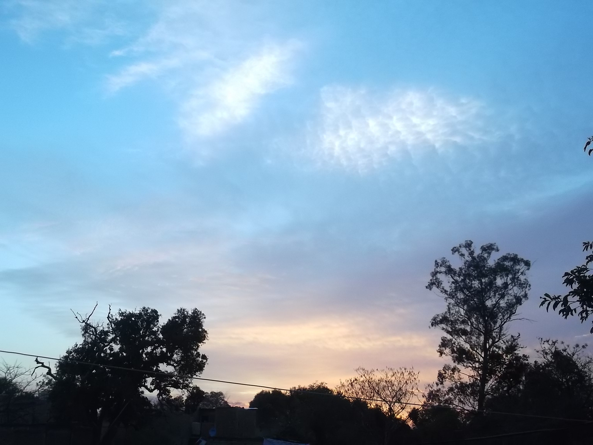 Fujifilm FinePix JV300 sample photo. ¡cielos! photography