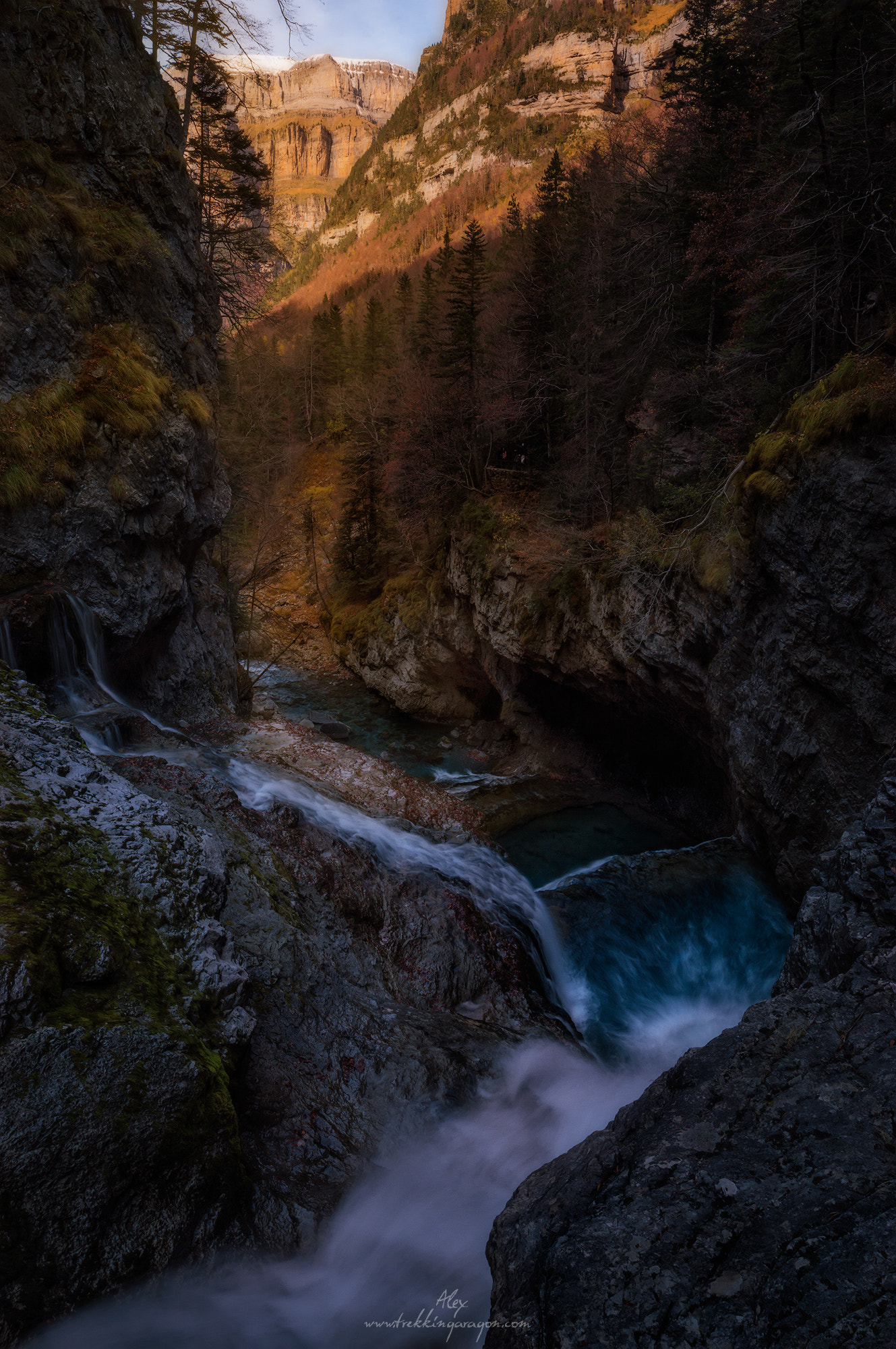 Samyang 14mm F2.8 ED AS IF UMC sample photo. Cave waterfall ordesa photography