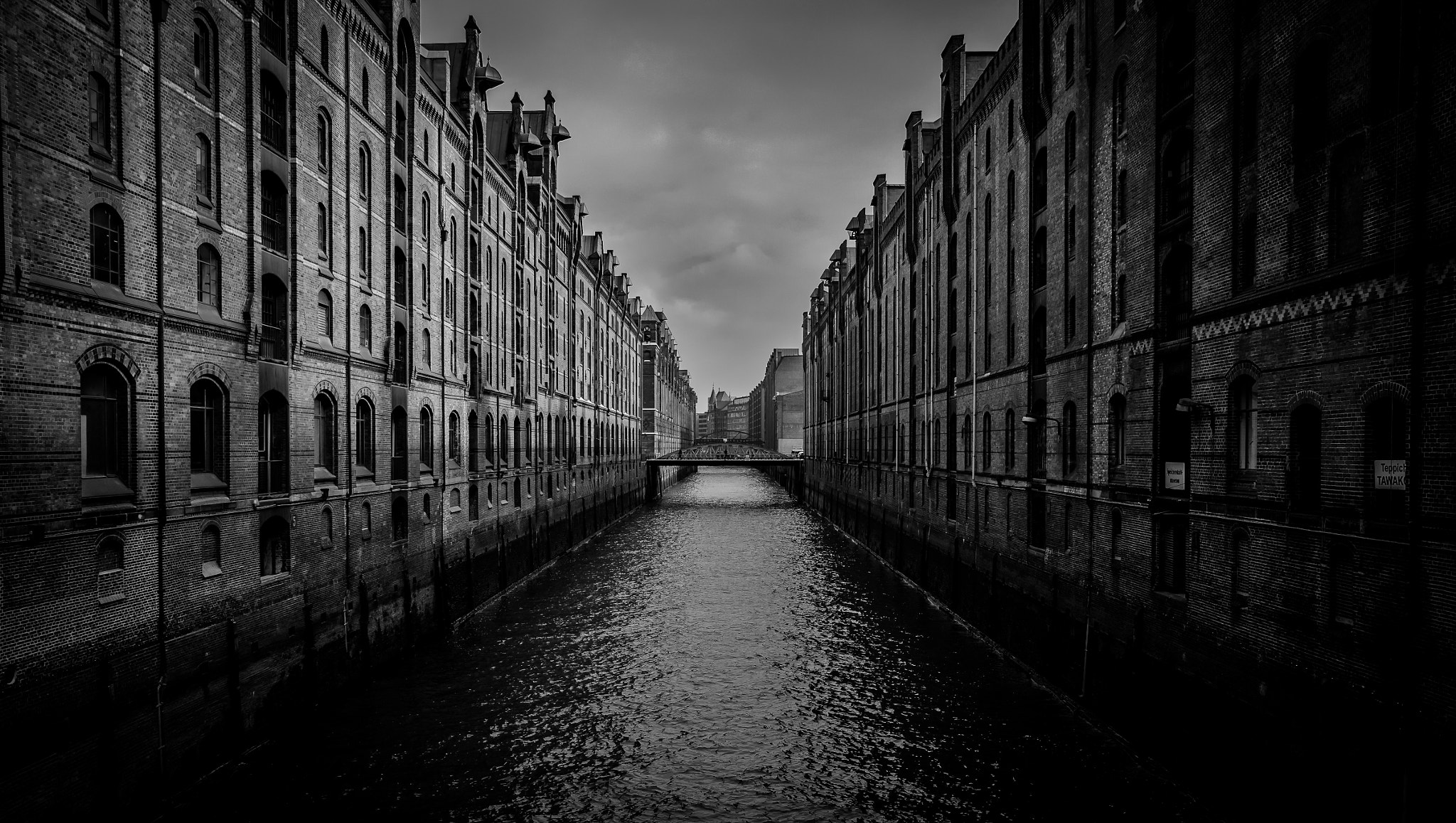 Ricoh GR II + GR Lens sample photo. Speicherstadt photography