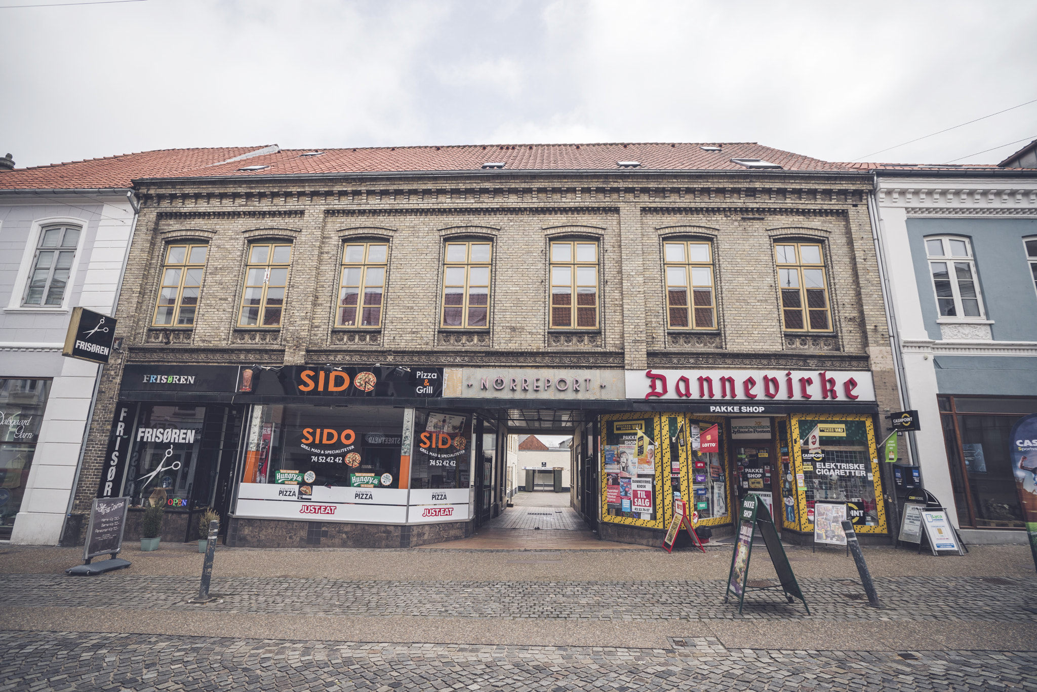 Sony a99 II sample photo. Downtown square in haderslev city in denmark photography