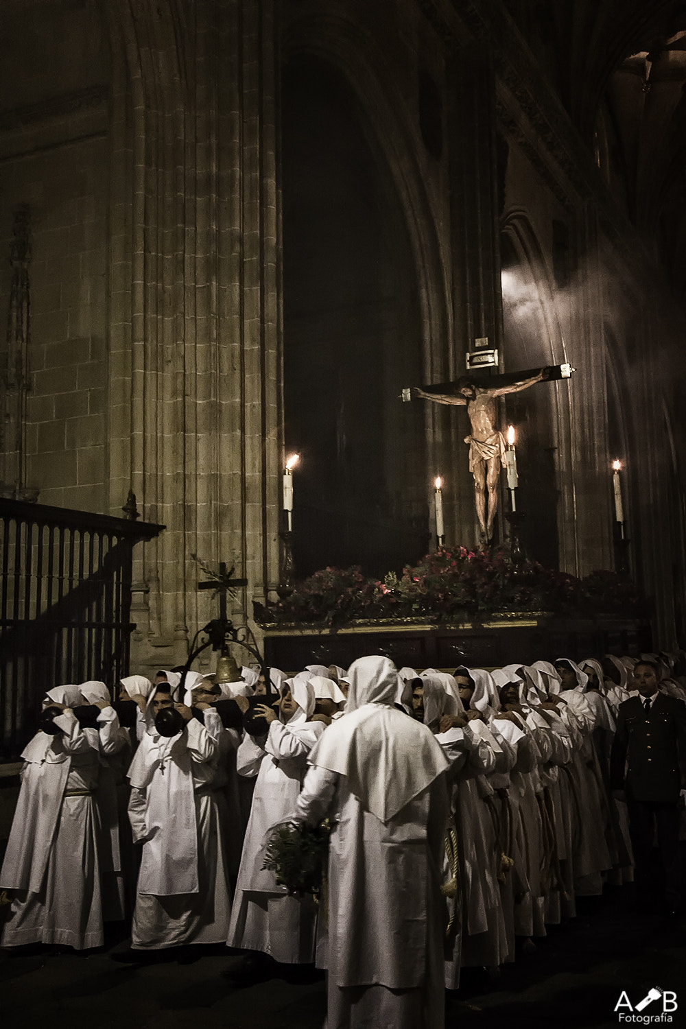 Canon EOS 50D + Canon EF 24-105mm F4L IS USM sample photo. Holy week - spain photography