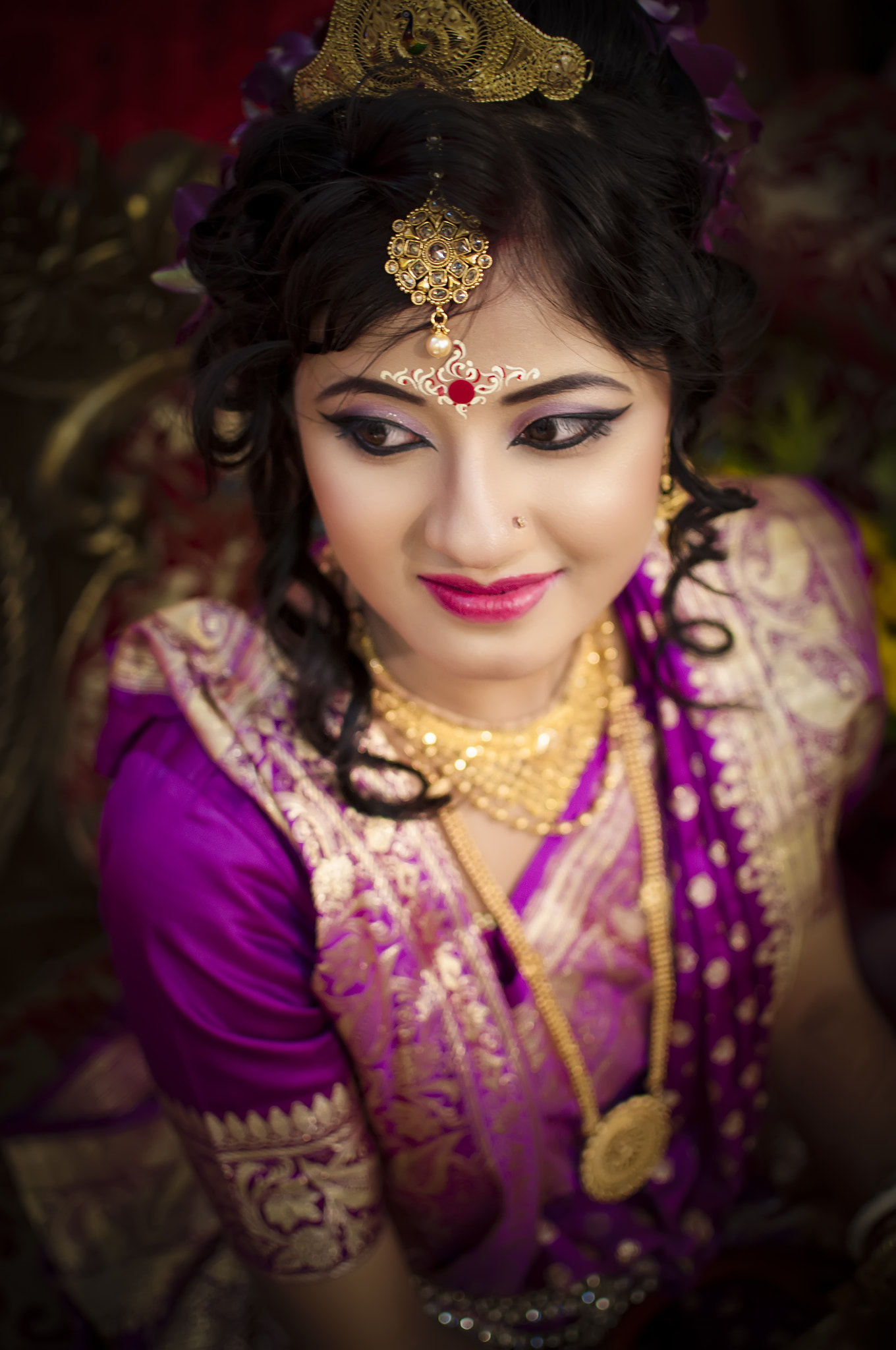 Nikon D90 + Nikon AF-S DX Nikkor 35mm F1.8G sample photo. Beautiful bride photography