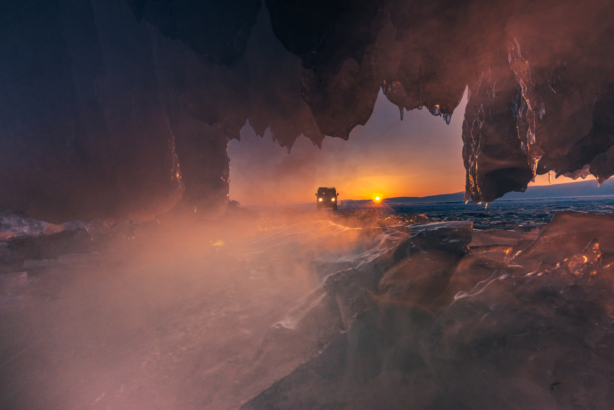 Nikon AF-S Nikkor 14-24mm F2.8G ED sample photo. Sunset in baikal lake photography