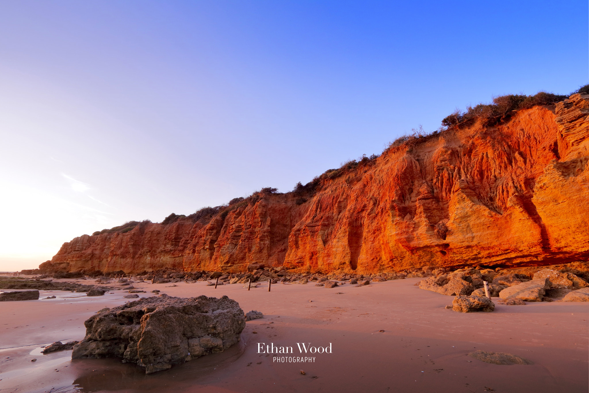 Canon EF 100-400mm F4.5-5.6L IS USM sample photo. Coast photography