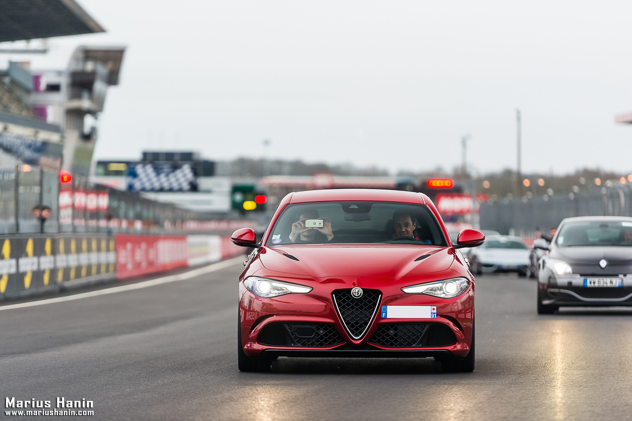 Nikon AF-S Nikkor 70-200mm F2.8G ED VR II sample photo. Alfa romeo giulia quadrifolio verde photography