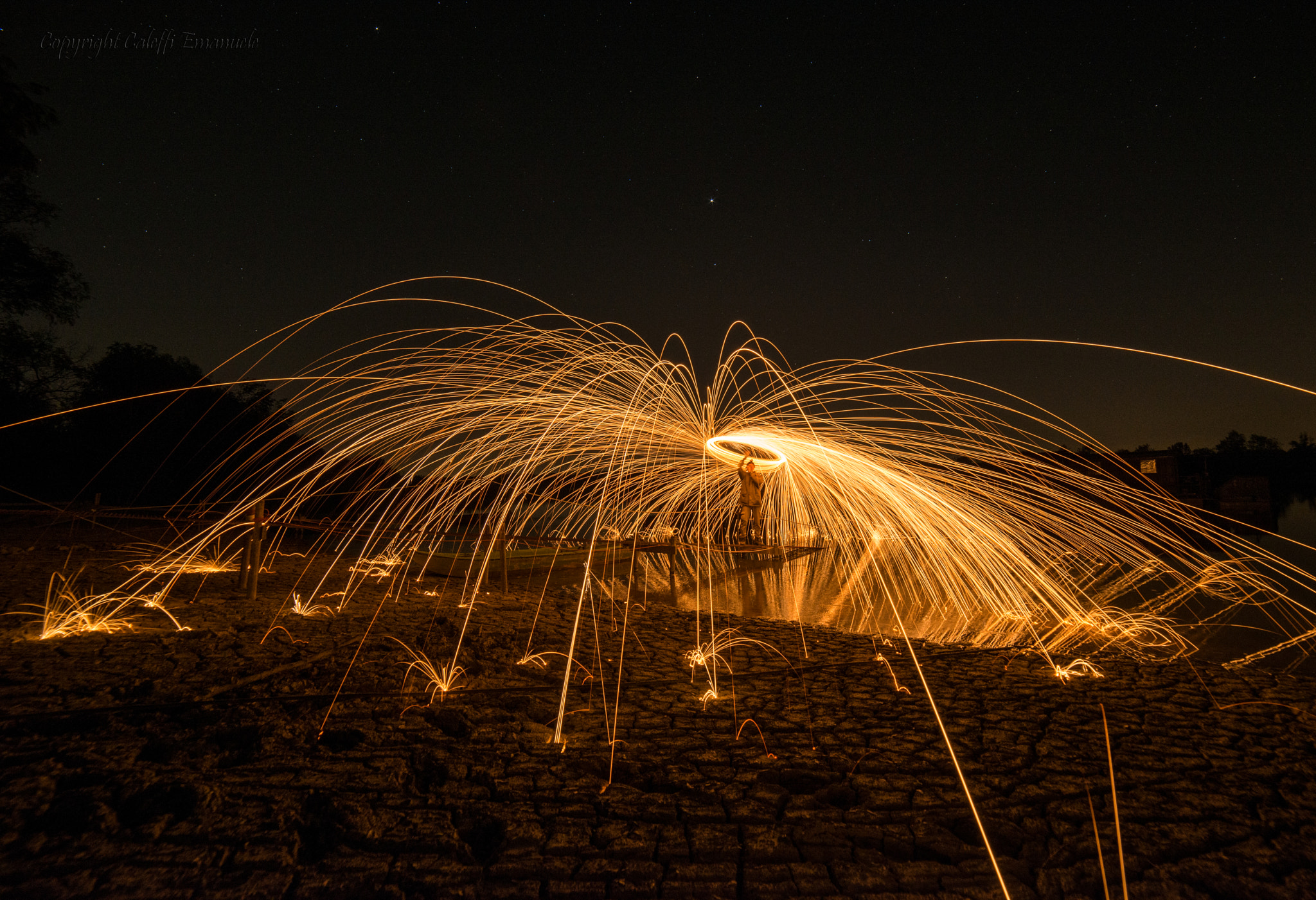 Samyang 14mm F2.8 ED AS IF UMC sample photo. Steel wool scorzarolo photography
