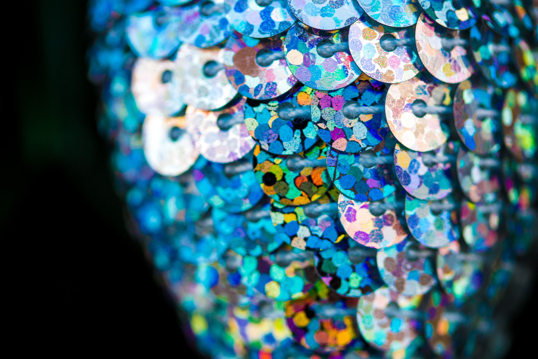 Canon EF-S 60mm F2.8 Macro USM sample photo. Sparkle photography