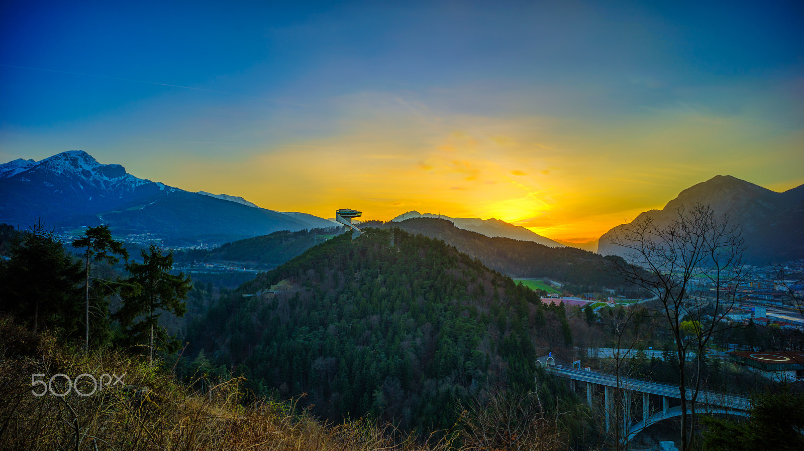 E 21mm F2.8 sample photo. Innsbruck at sunset photography