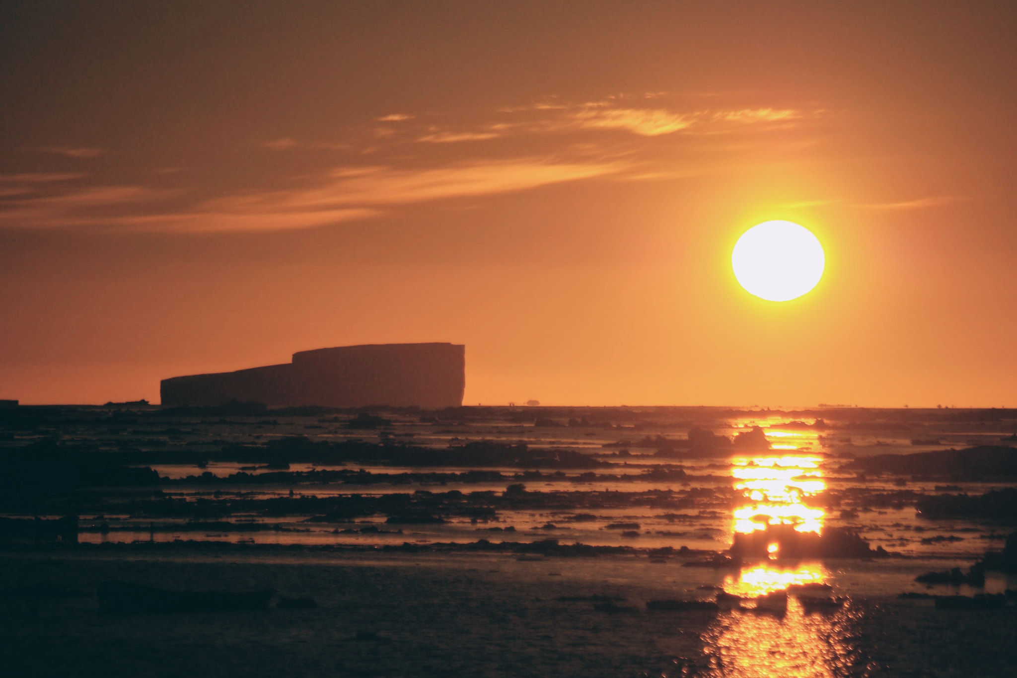 Pentax smc DA 50-200mm F4-5.6 ED sample photo. Sunrise in the southern ocean 2 photography