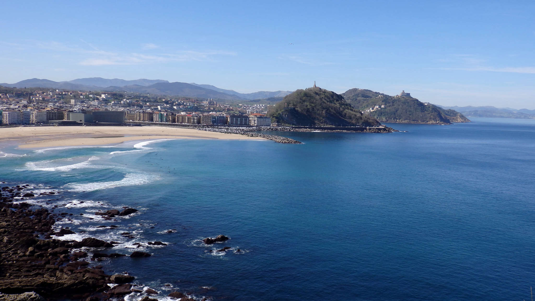 Olympus SZ-17 sample photo. Donostia photography