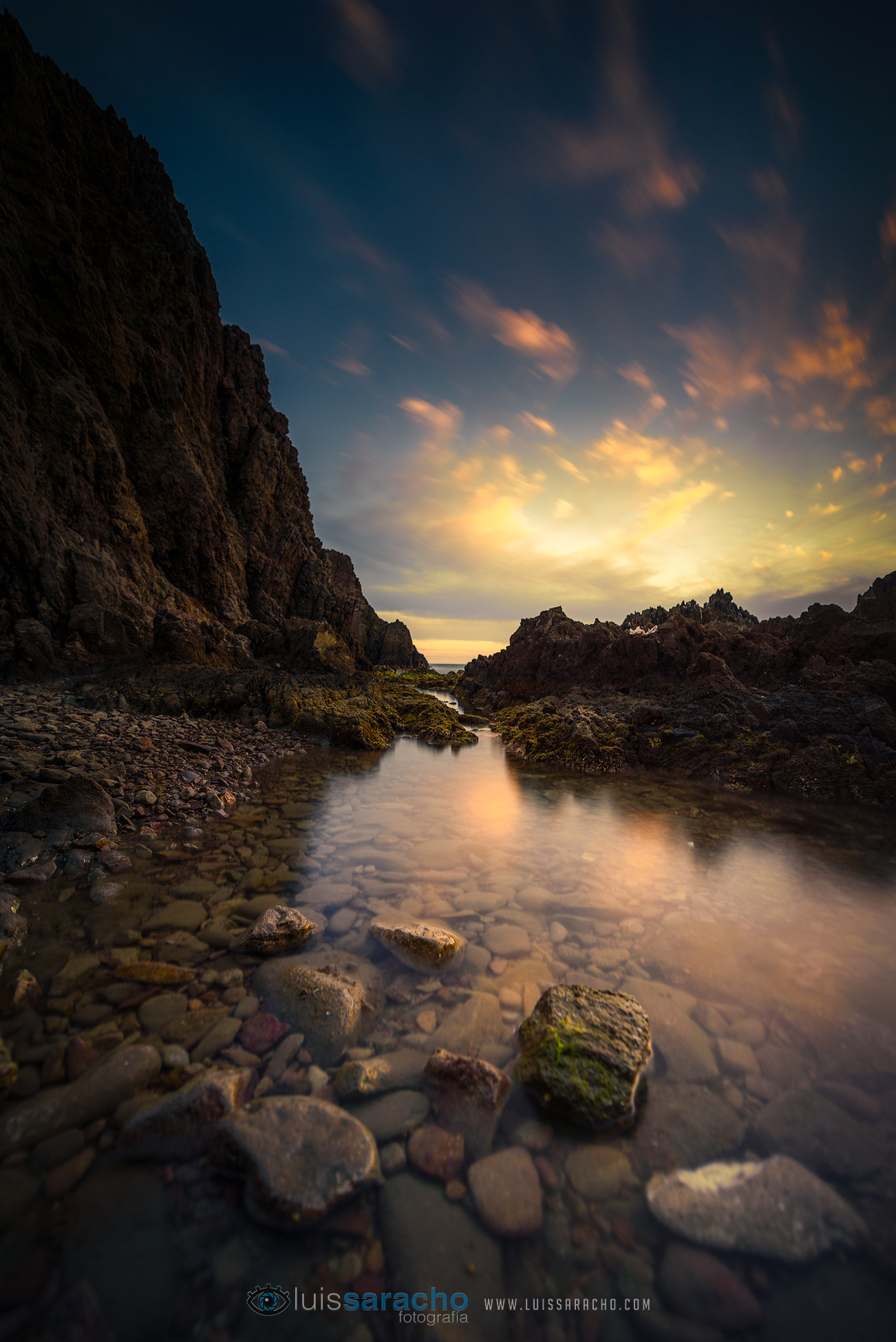 Nikon AF-S Nikkor 14-24mm F2.8G ED sample photo. Las sirenas photography