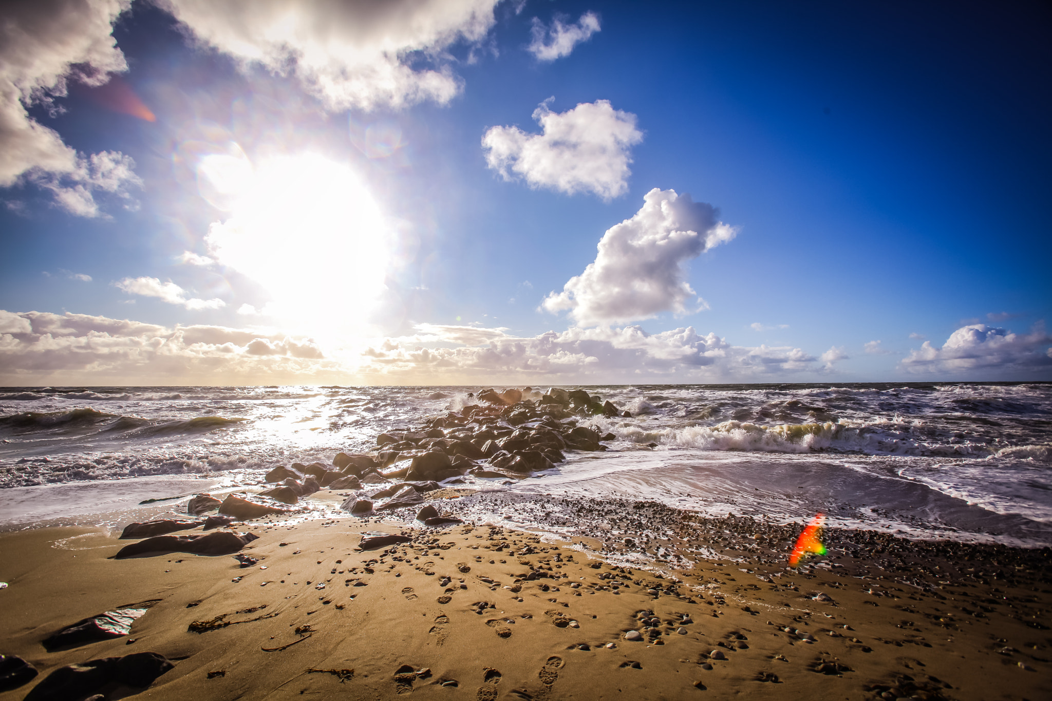 Canon EOS 5D Mark II + Canon EF 16-35mm F2.8L USM sample photo. Daydreamer day@beach photography