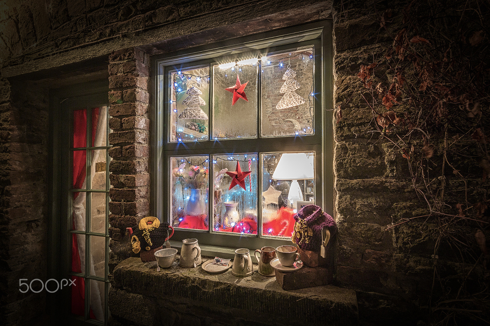 Canon EOS 70D + Sigma 10-20mm F4-5.6 EX DC HSM sample photo. The old craft shop photography