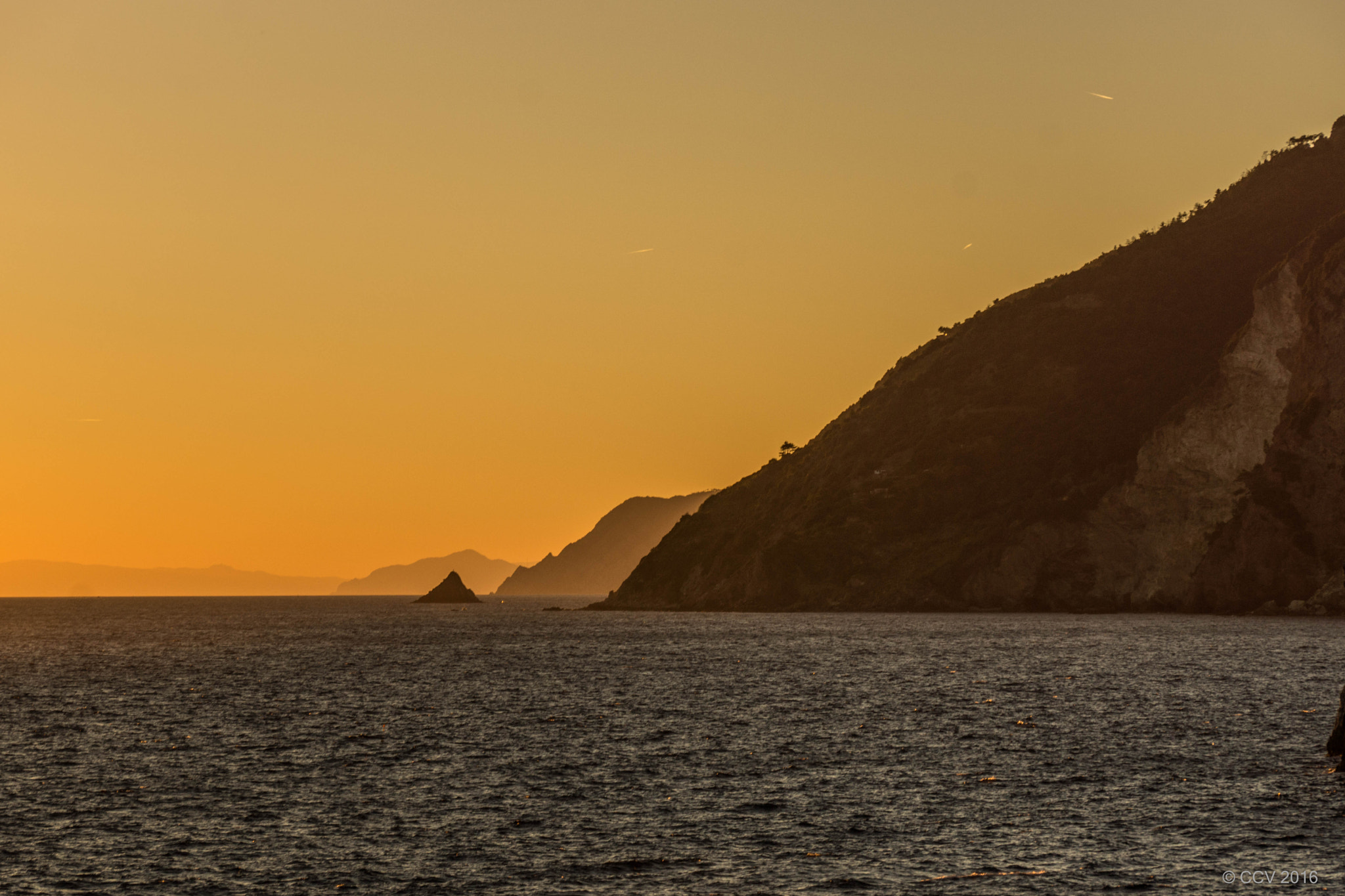Sony SLT-A65 (SLT-A65V) sample photo. Sunset along cinque terre coastline photography