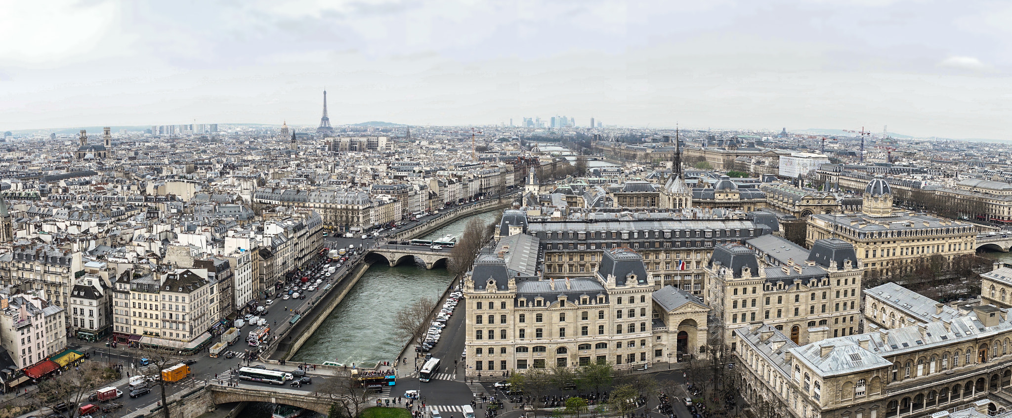 Sony FE 28mm F2 sample photo. On top of the notre-dame, paris photography