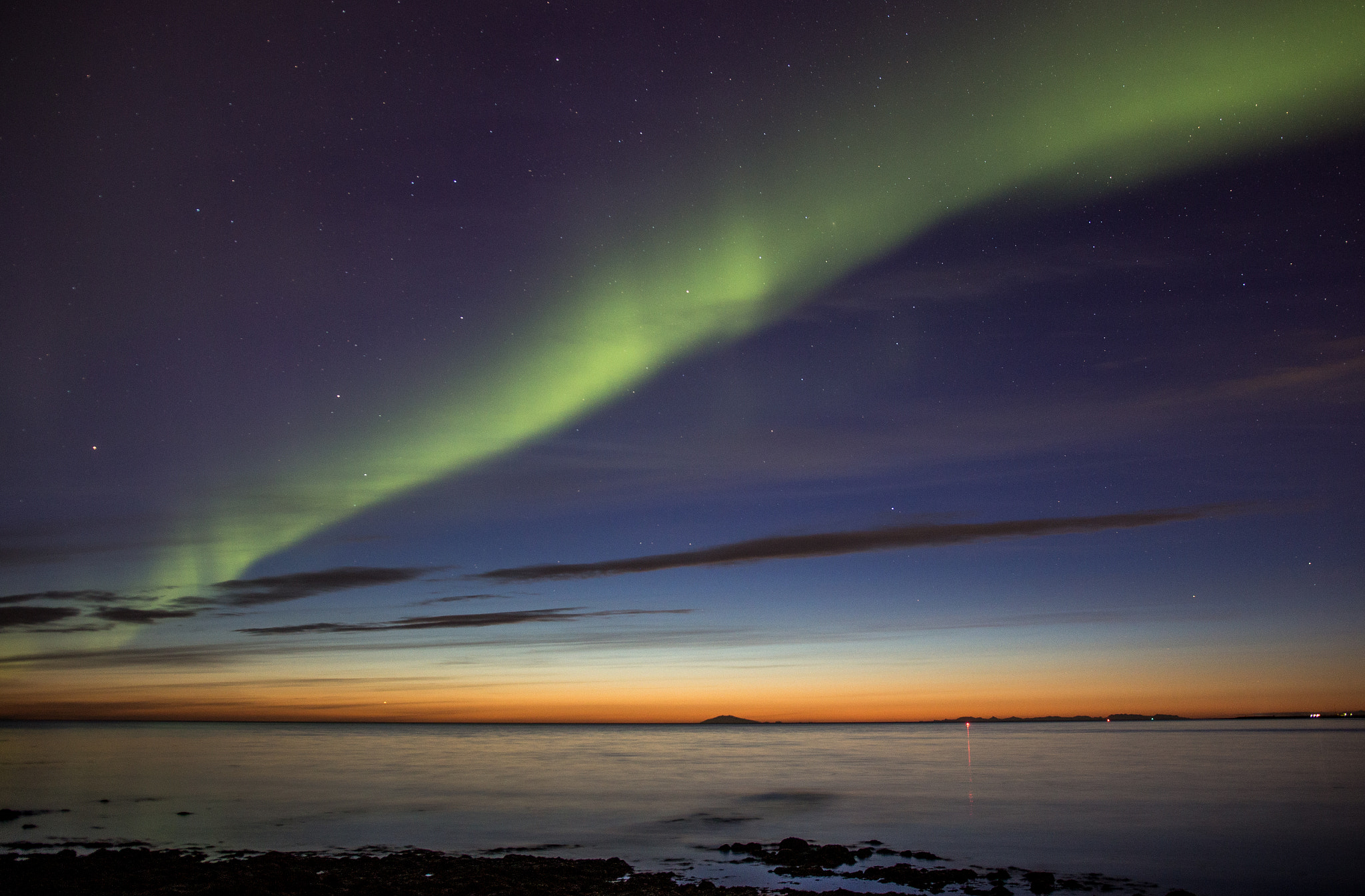Canon EOS 700D (EOS Rebel T5i / EOS Kiss X7i) + Sigma 18-35mm f/1.8 DC HSM sample photo. Northern lights at dusk photography