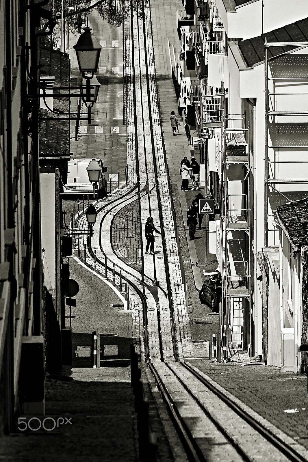 Canon EOS 500D (EOS Rebel T1i / EOS Kiss X3) sample photo. Street below, street above ... photography