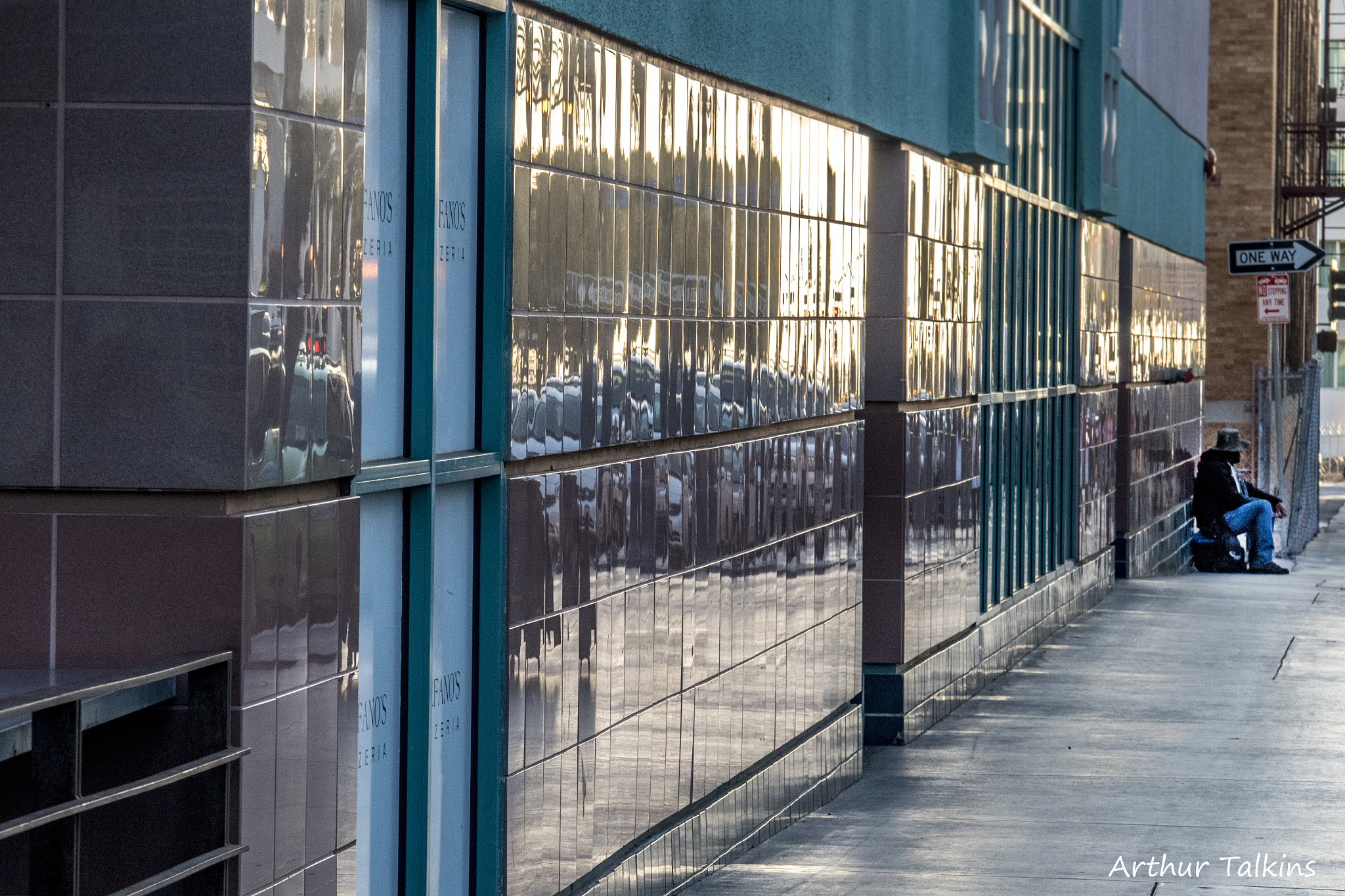 Pentax K-1 + Sigma 70-200mm F2.8 EX DG Macro HSM II sample photo. Downtown: a city reflects.... photography