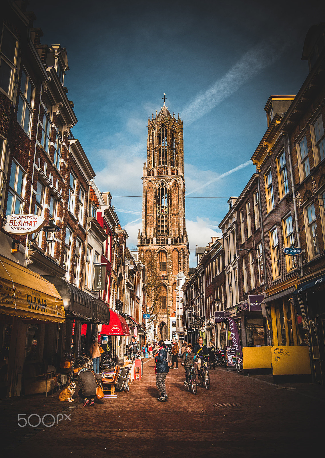 Nikon D7200 sample photo. Dom tower looming photography