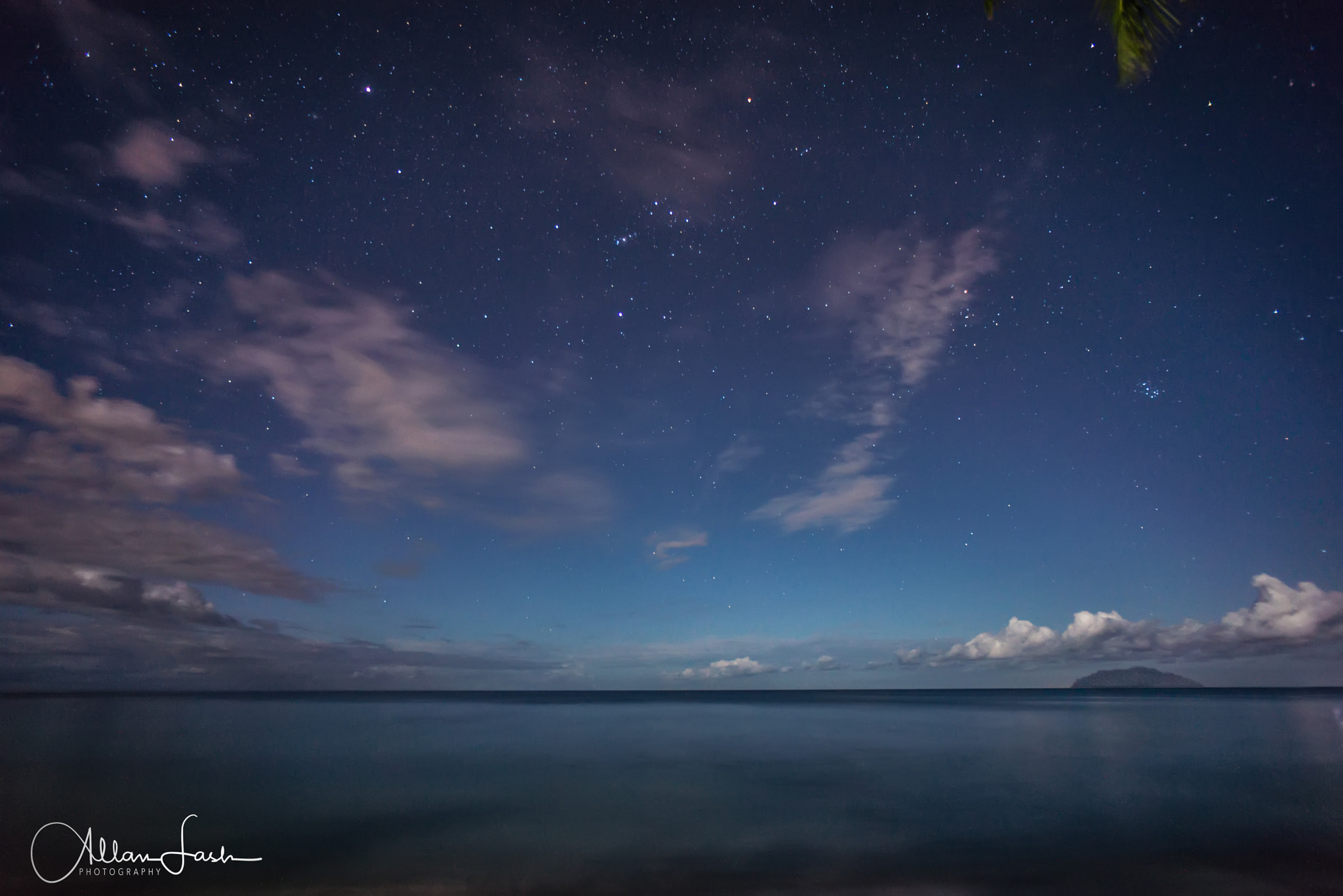 Sony Alpha NEX-7 + Sony E 16mm F2.8 sample photo. Starry midnight ocean-rincon, pueto rico photography