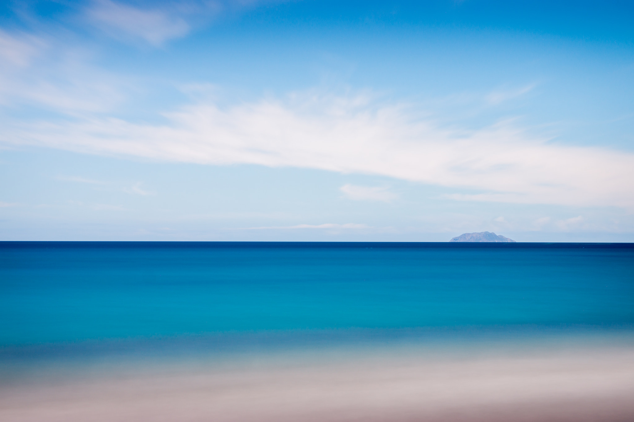 Sony Alpha NEX-7 + Sony E 18-55mm F3.5-5.6 OSS sample photo. Desecheo island-rincon, puerto rico at mid day photography
