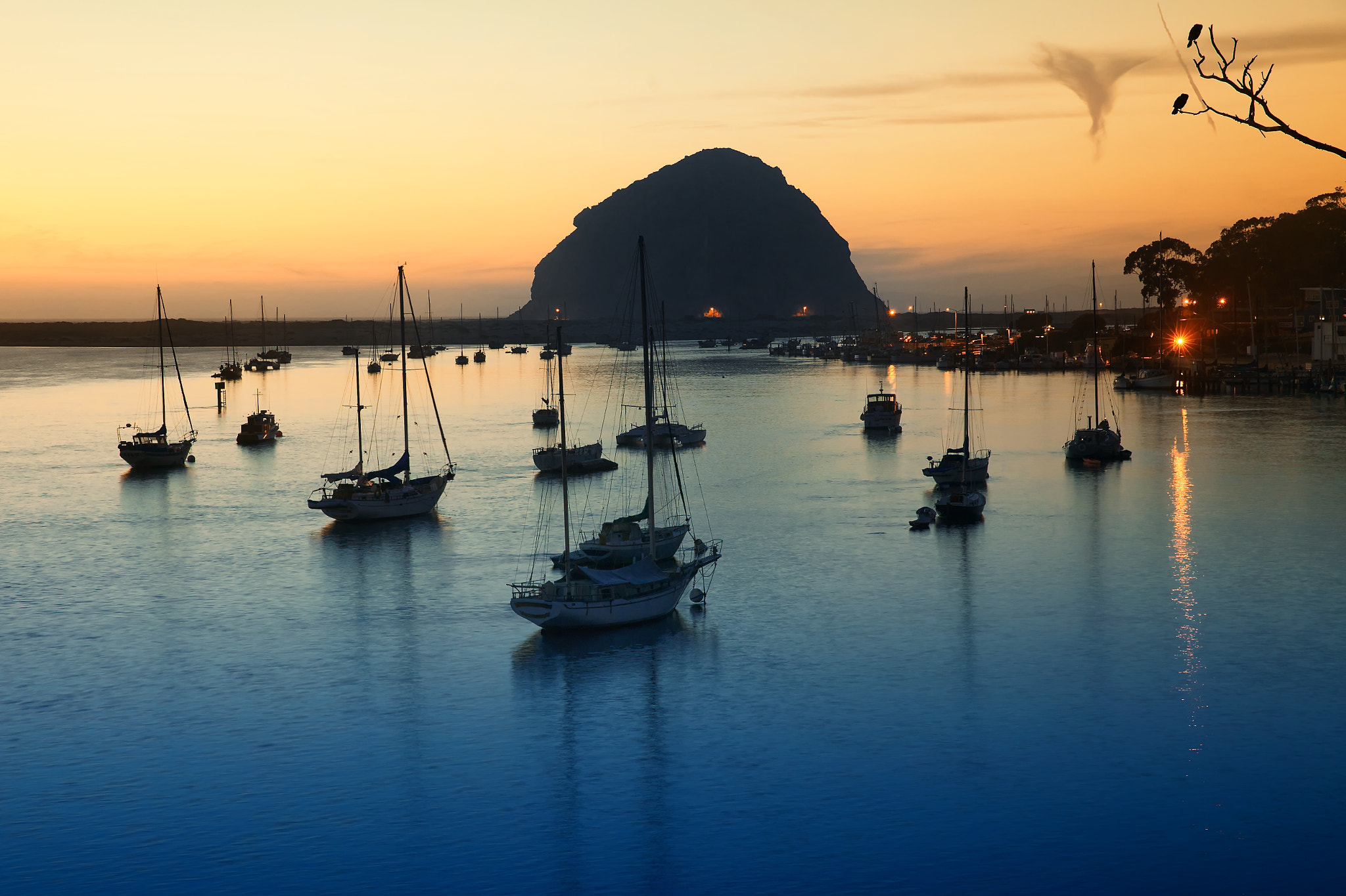 Canon EF 24-70mm F2.8L II USM sample photo. Morro bay sunset photography