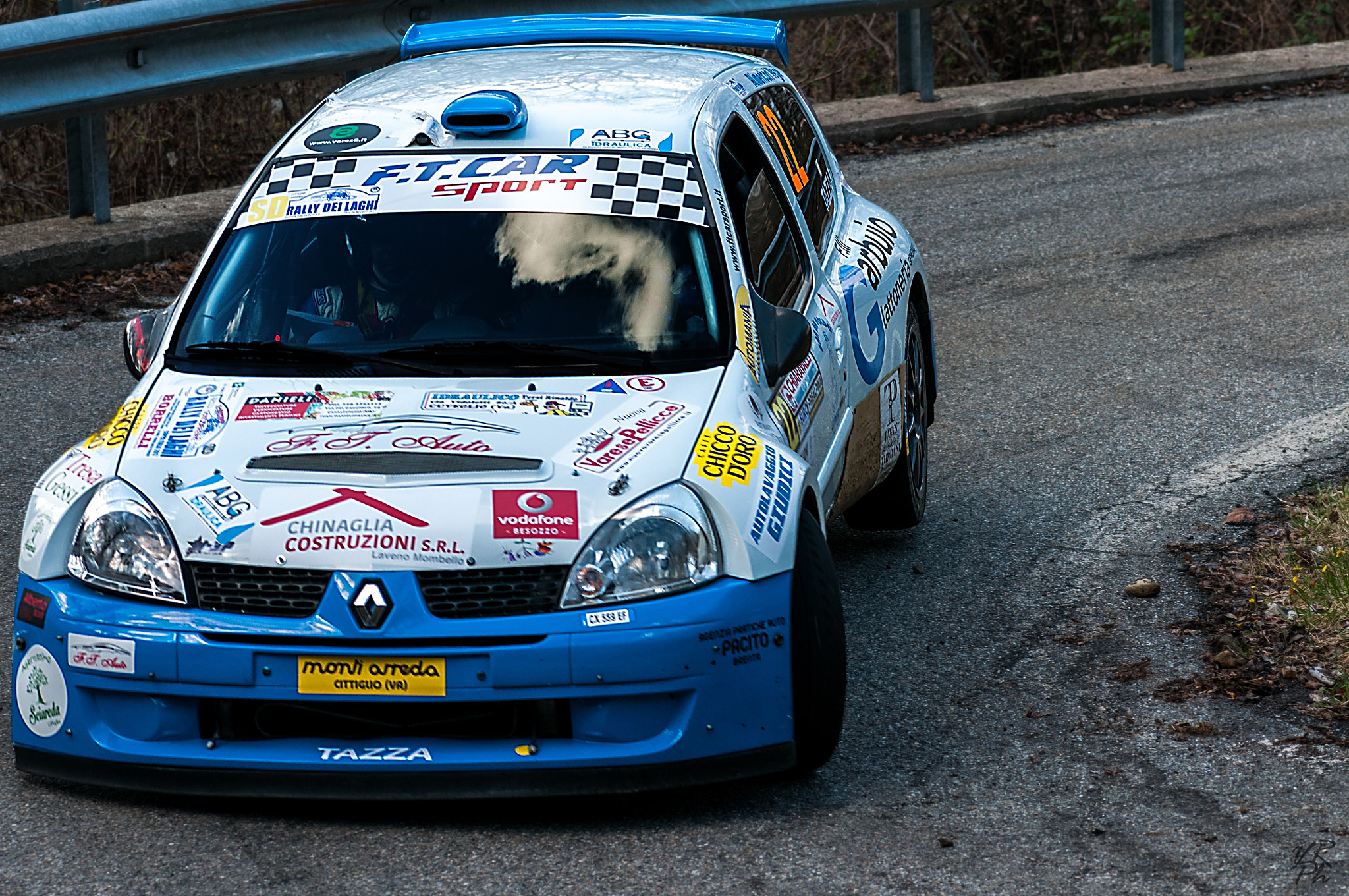 Nikon AF-S Micro-Nikkor 105mm F2.8G IF-ED VR sample photo. Clioblue photography