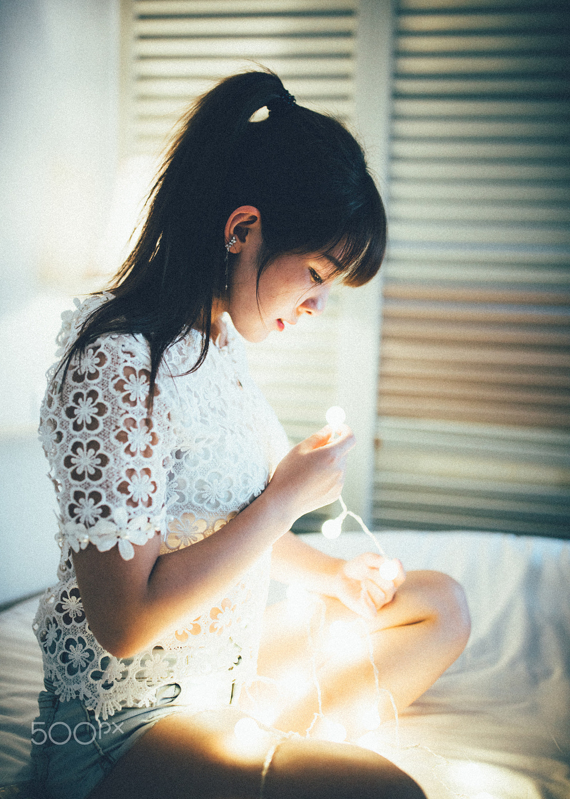 Sony a7R II + Canon EF 35mm F1.4L II USM sample photo. Light photography