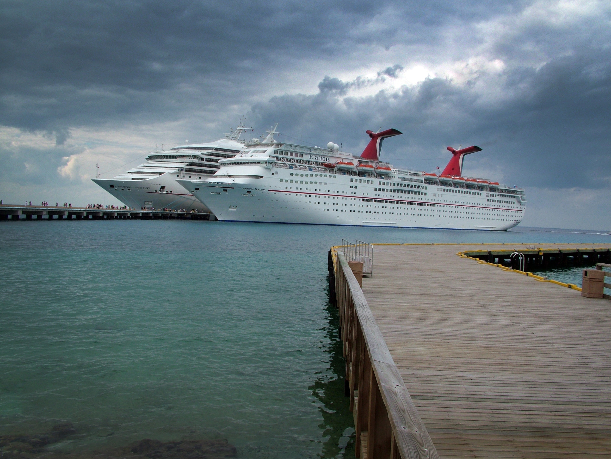 Fujifilm FinePix S7000 sample photo. Carnival cruise ships photography