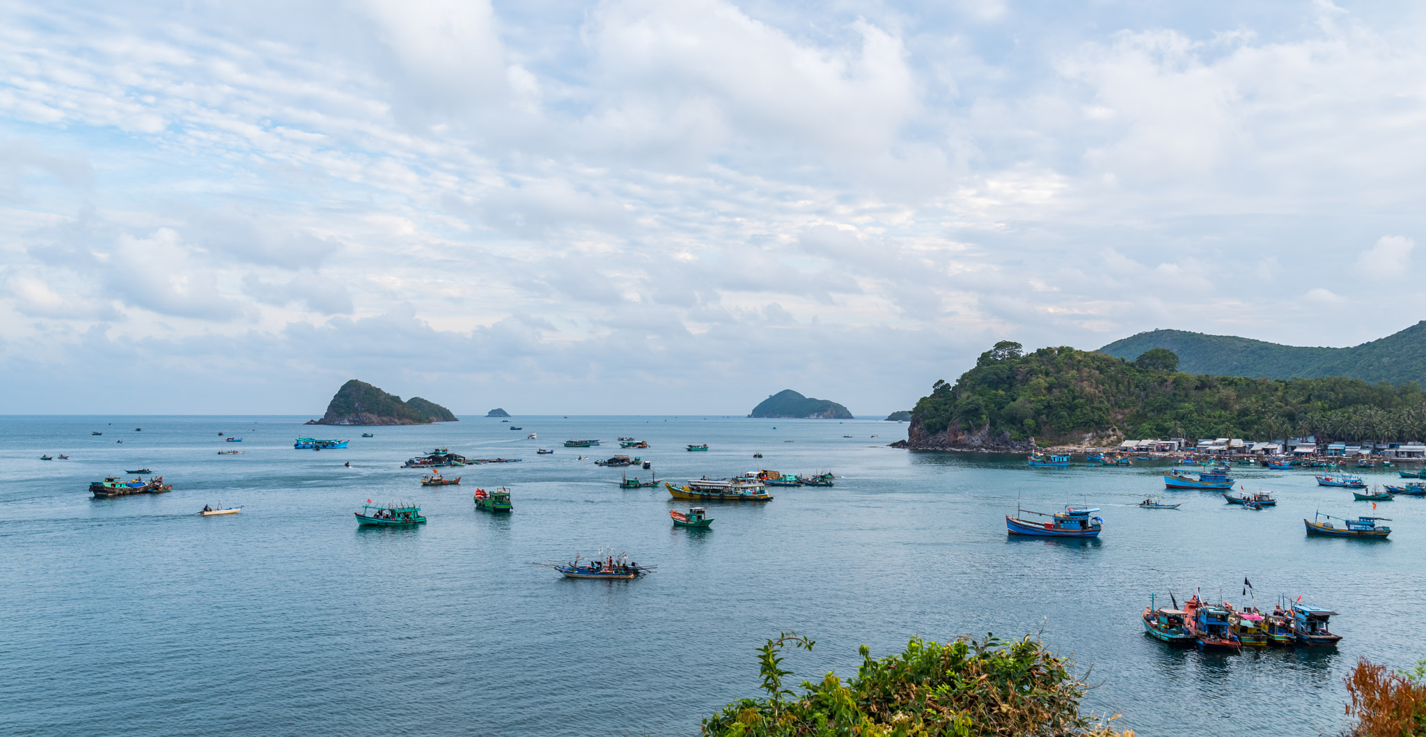 Pentax K-1 + HD PENTAX-D FA 28-105mm F3.5-5.6 ED DC WR sample photo. Nam du island photography