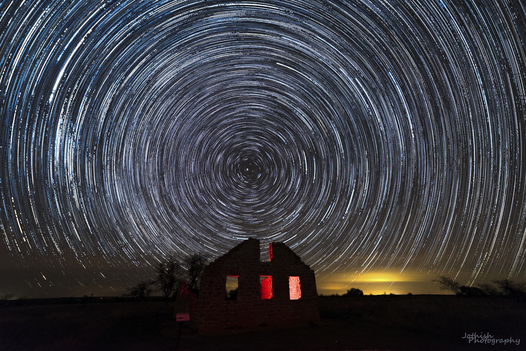 Samyang 14mm F2.8 ED AS IF UMC sample photo. Star trail photography
