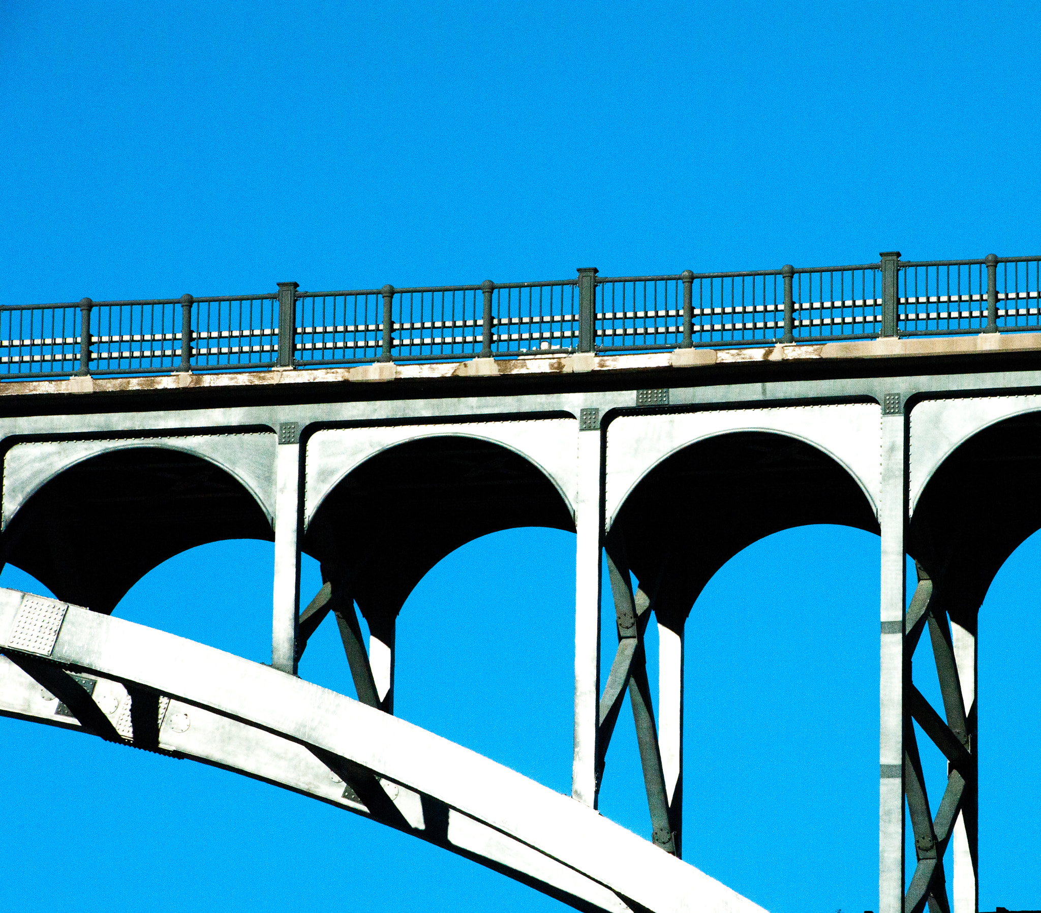 Nikon AF-S Nikkor 70-200mm F2.8G ED VR II sample photo. Croton dam bridge photography