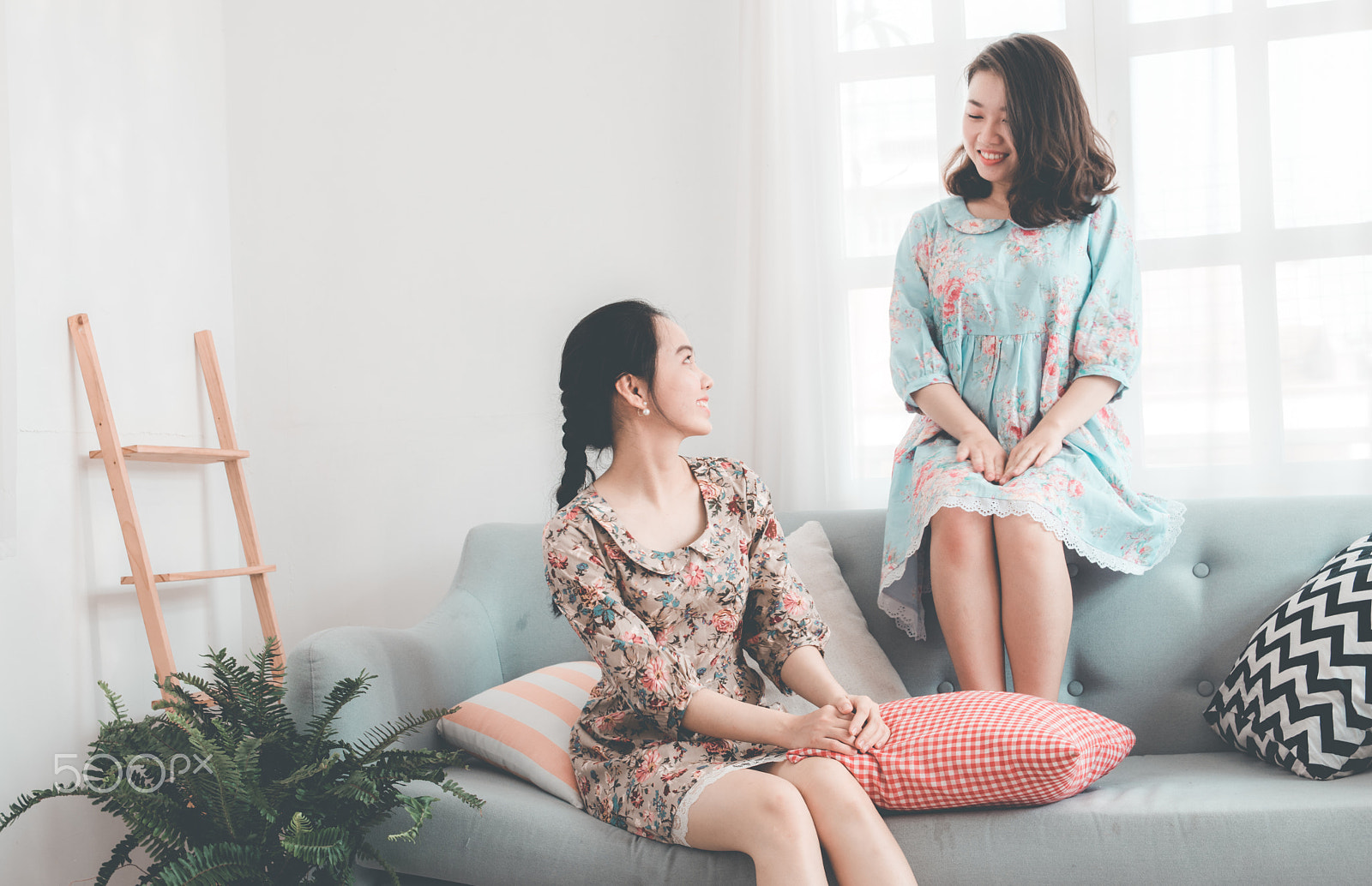 Sigma 17-50mm F2.8 EX DC OS HSM sample photo. Sisterhood photography