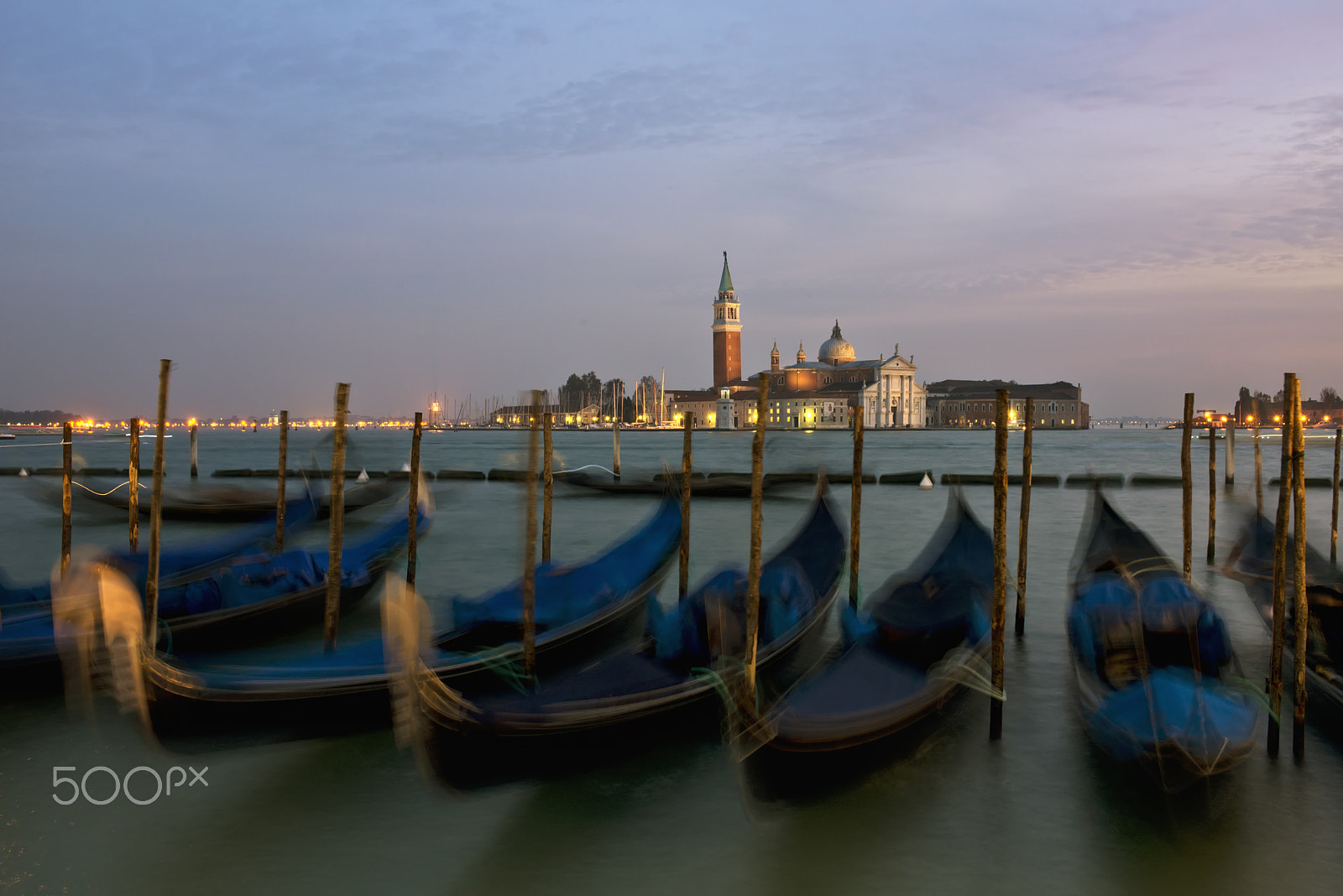 Nikon D800 + Nikon AF-S Nikkor 28-70mm F2.8 ED-IF sample photo. Sunset over venice, italy photography