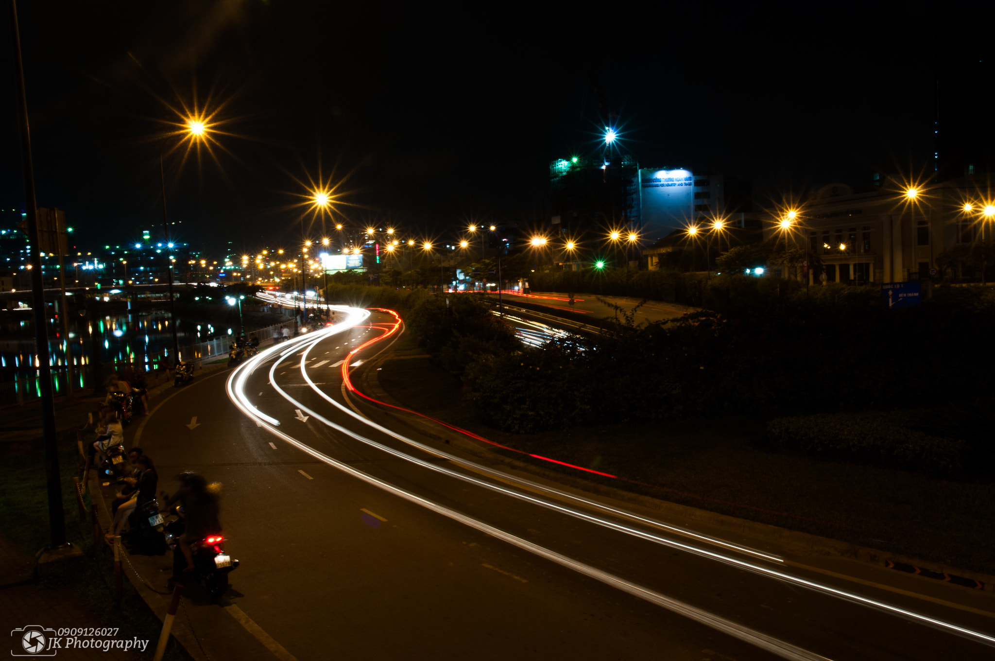 Nikon D300 + Sigma 17-50mm F2.8 EX DC OS HSM sample photo. Light trail in hcm city photography