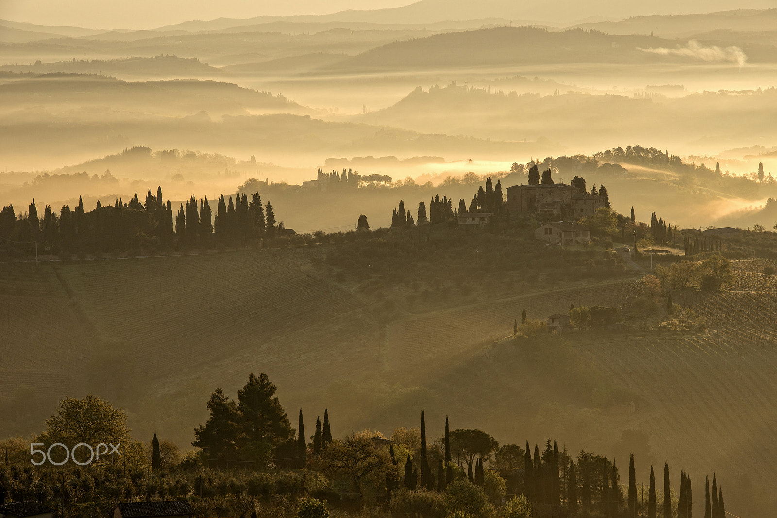 Nikon AF-S Nikkor 70-200mm F2.8G ED VR II sample photo. Sunrise near san gimignano, tuscay, italy photography