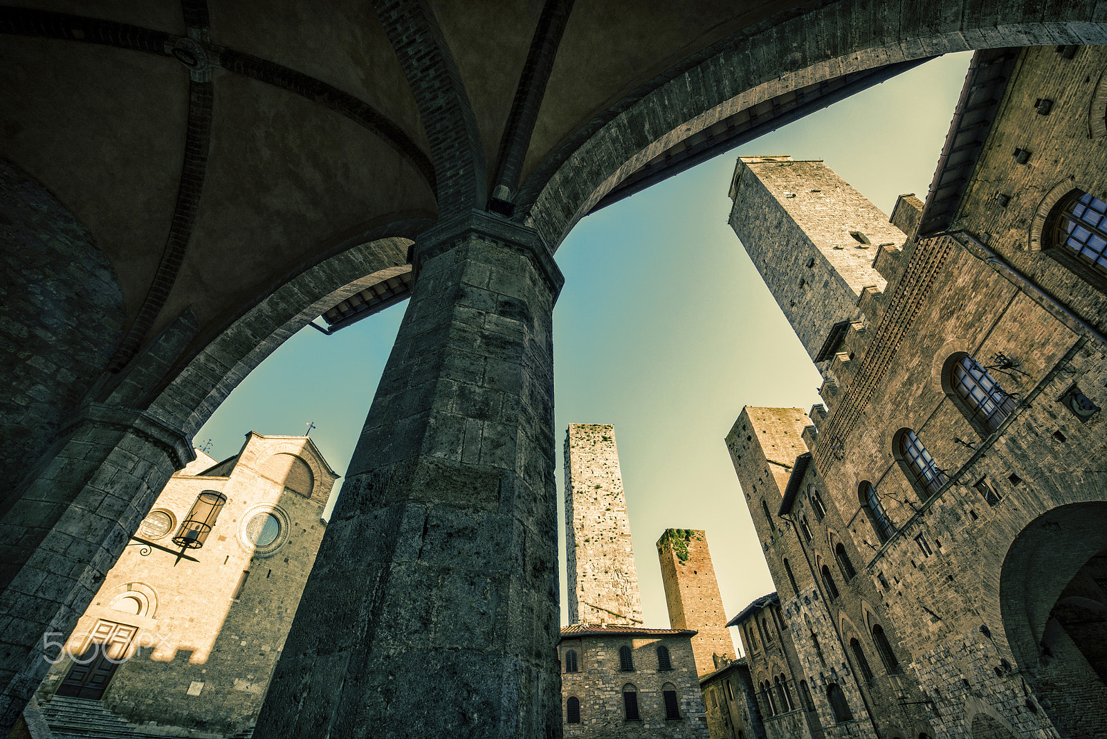Nikon AF-S Nikkor 14-24mm F2.8G ED sample photo. San gimignano,tuscany, italy photography