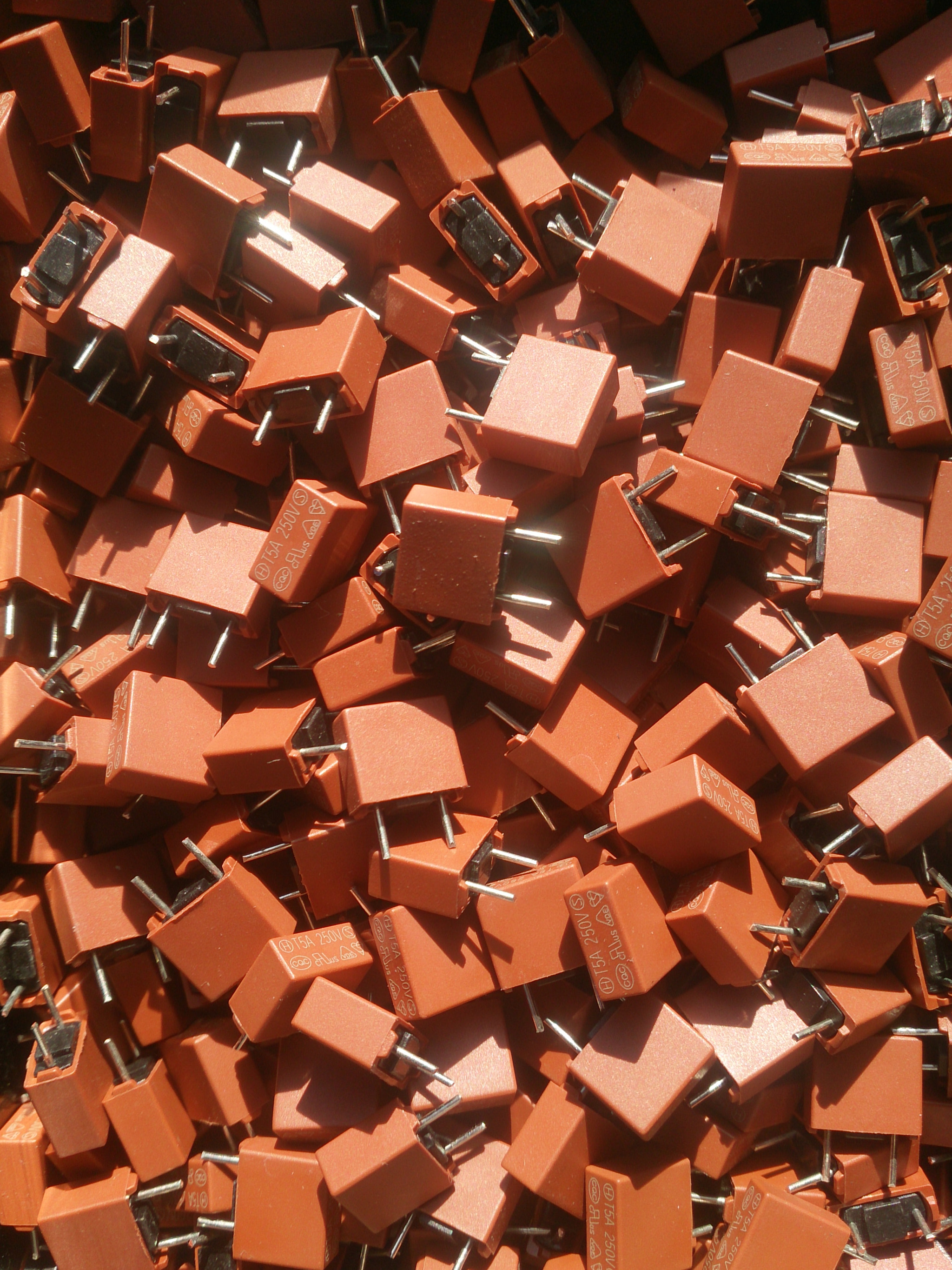 Sony Xperia ZR sample photo. Electronic components photography