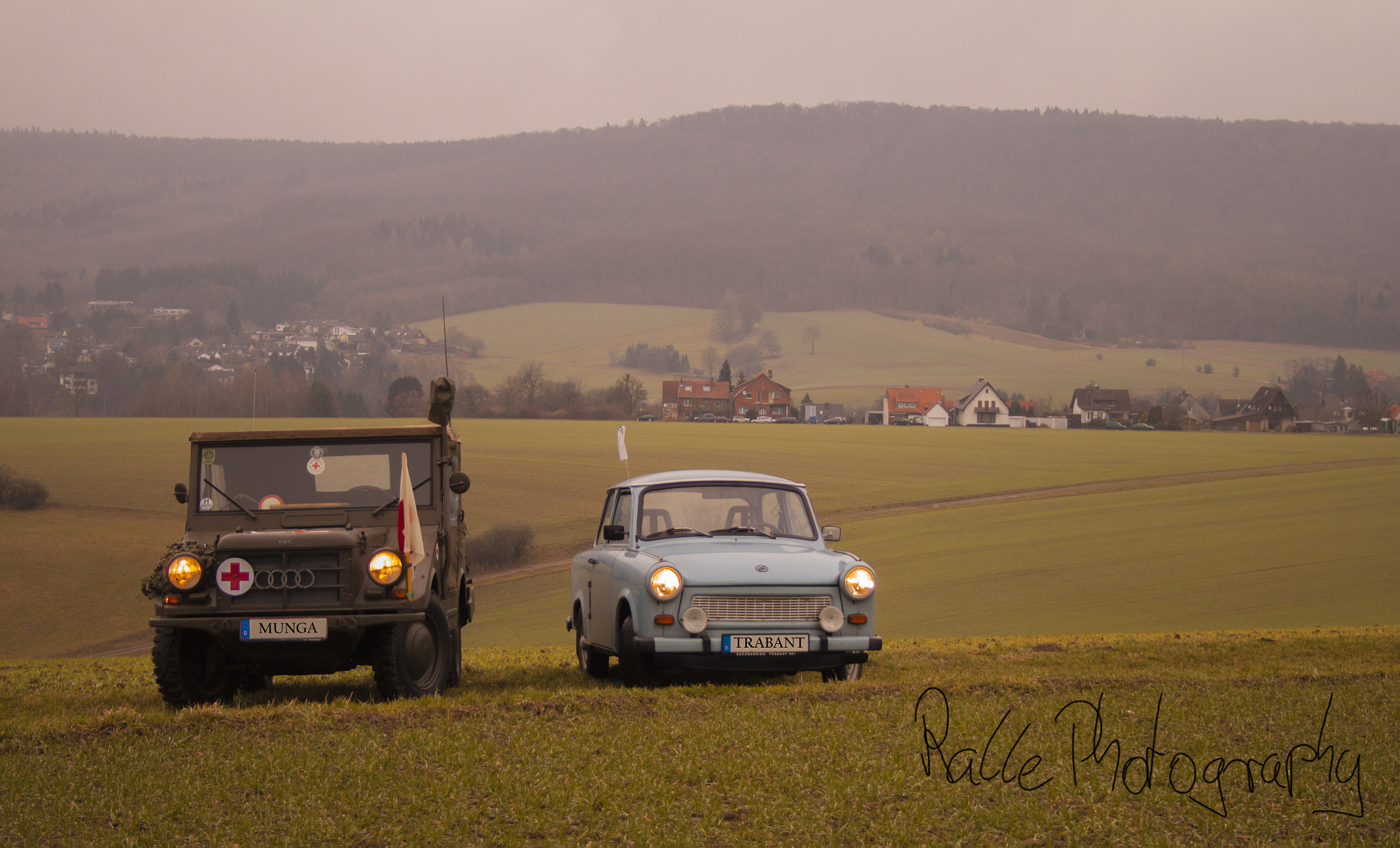 Canon EF-S 18-55mm F3.5-5.6 II sample photo. Trabant und munga photography