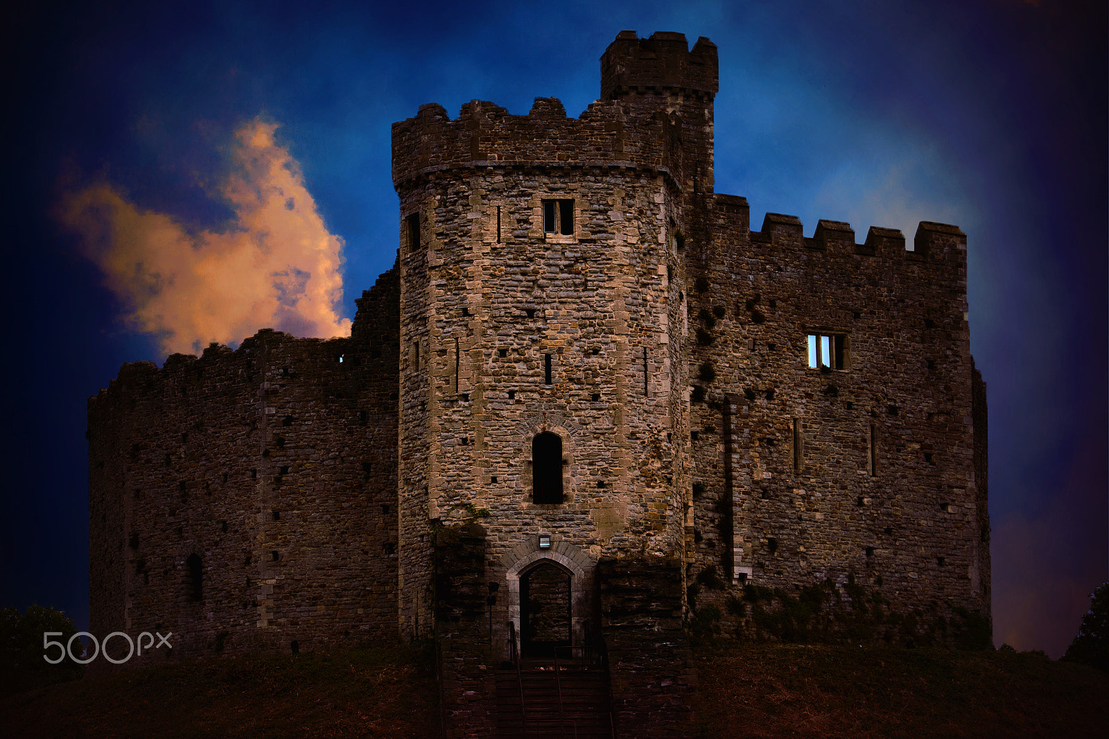 Canon EF 70-200mm F4L IS USM sample photo. Cardiff castle photography