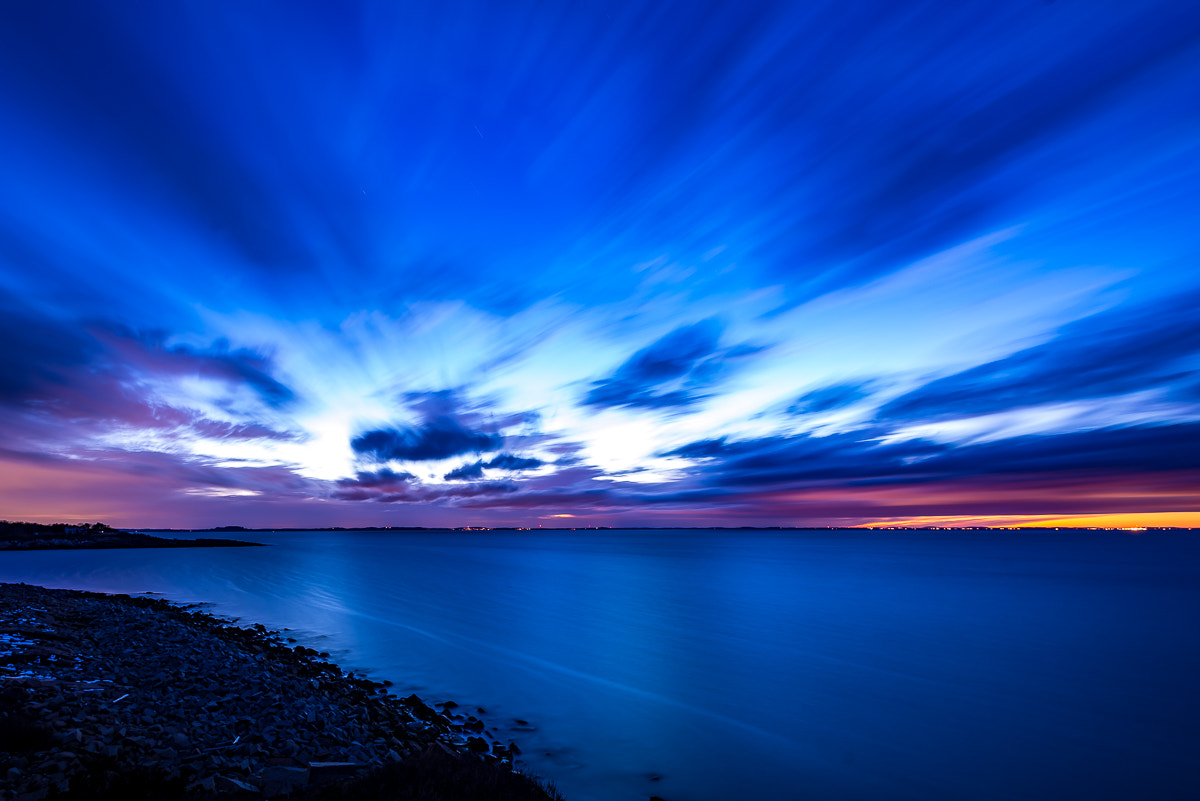 Nikon AF-S Nikkor 17-35mm F2.8D ED-IF sample photo. Sunset over ipswich bay photography